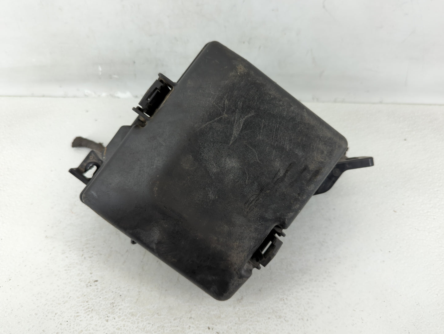 2016-2017 Hyundai Sonata Fusebox Fuse Box Panel Relay Module P/N:91950-C1820 Fits Fits 2016 2017 OEM Used Auto Parts - Oemus