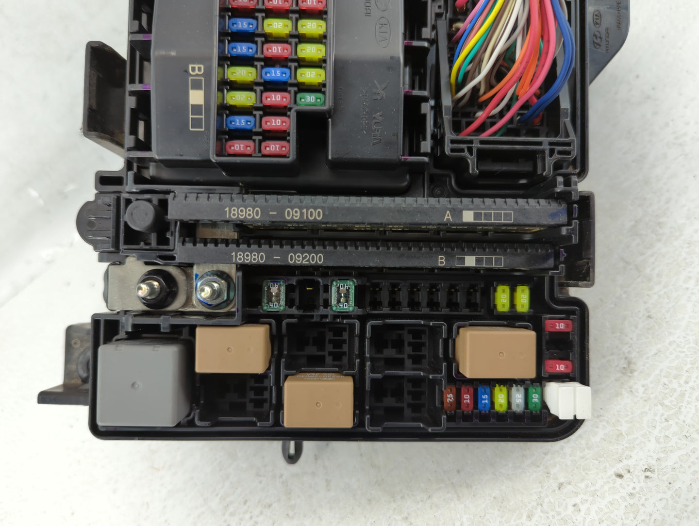 2016-2017 Hyundai Sonata Fusebox Fuse Box Panel Relay Module P/N:91950-C1820 Fits Fits 2016 2017 OEM Used Auto Parts - Oemus