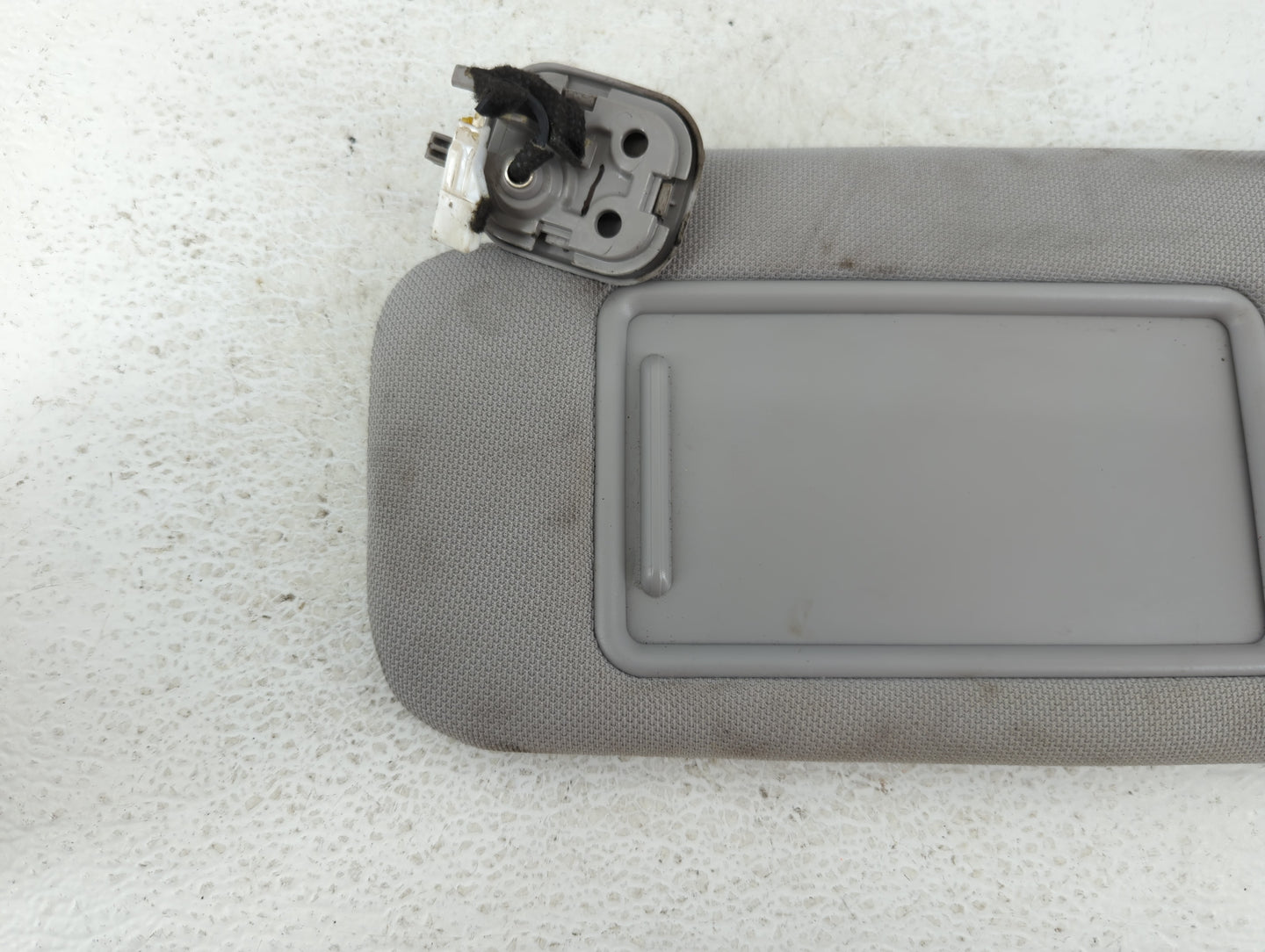 2015-2019 Hyundai Sonata Sun Visor Shade Replacement Driver Left Mirror Fits Fits 2015 2016 2017 2018 2019 OEM Used Auto Par