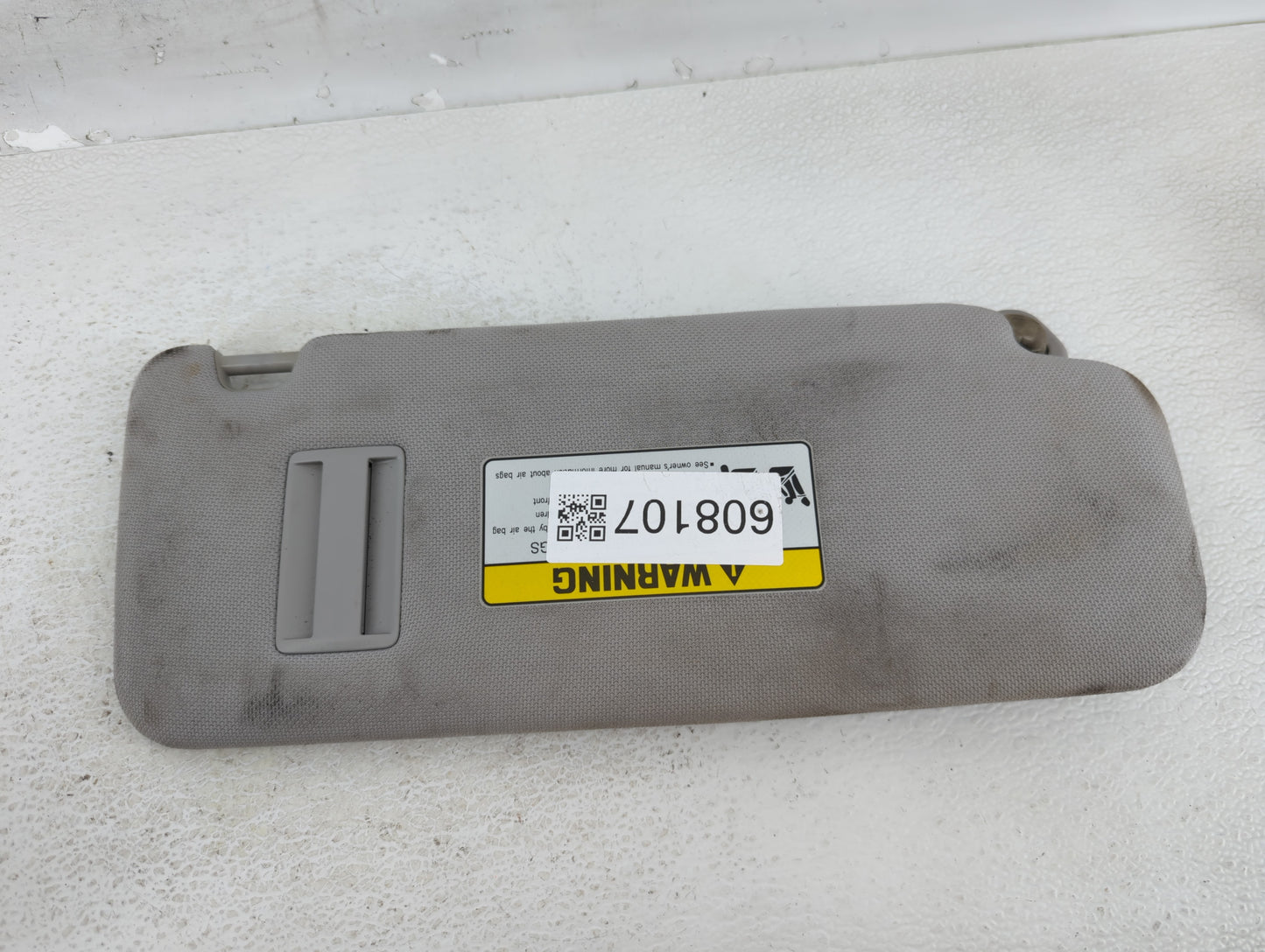2015-2019 Hyundai Sonata Sun Visor Shade Replacement Driver Left Mirror Fits Fits 2015 2016 2017 2018 2019 OEM Used Auto Par
