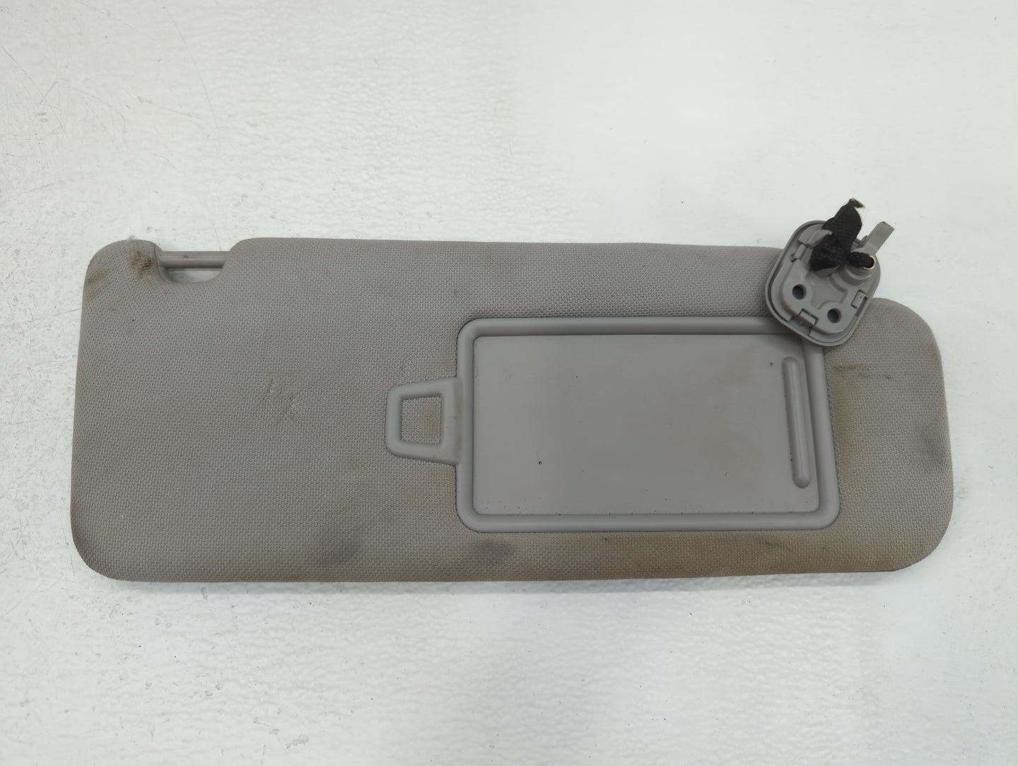 2016-2019 Hyundai Sonata Sun Visor Shade Replacement Passenger Right Mirror Fits Fits 2016 2017 2018 2019 OEM Used Auto Part