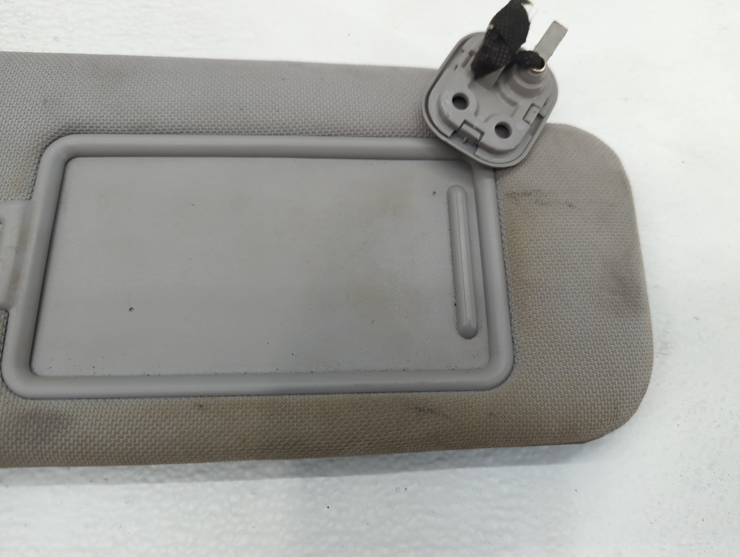 2016-2019 Hyundai Sonata Sun Visor Shade Replacement Passenger Right Mirror Fits Fits 2016 2017 2018 2019 OEM Used Auto Part