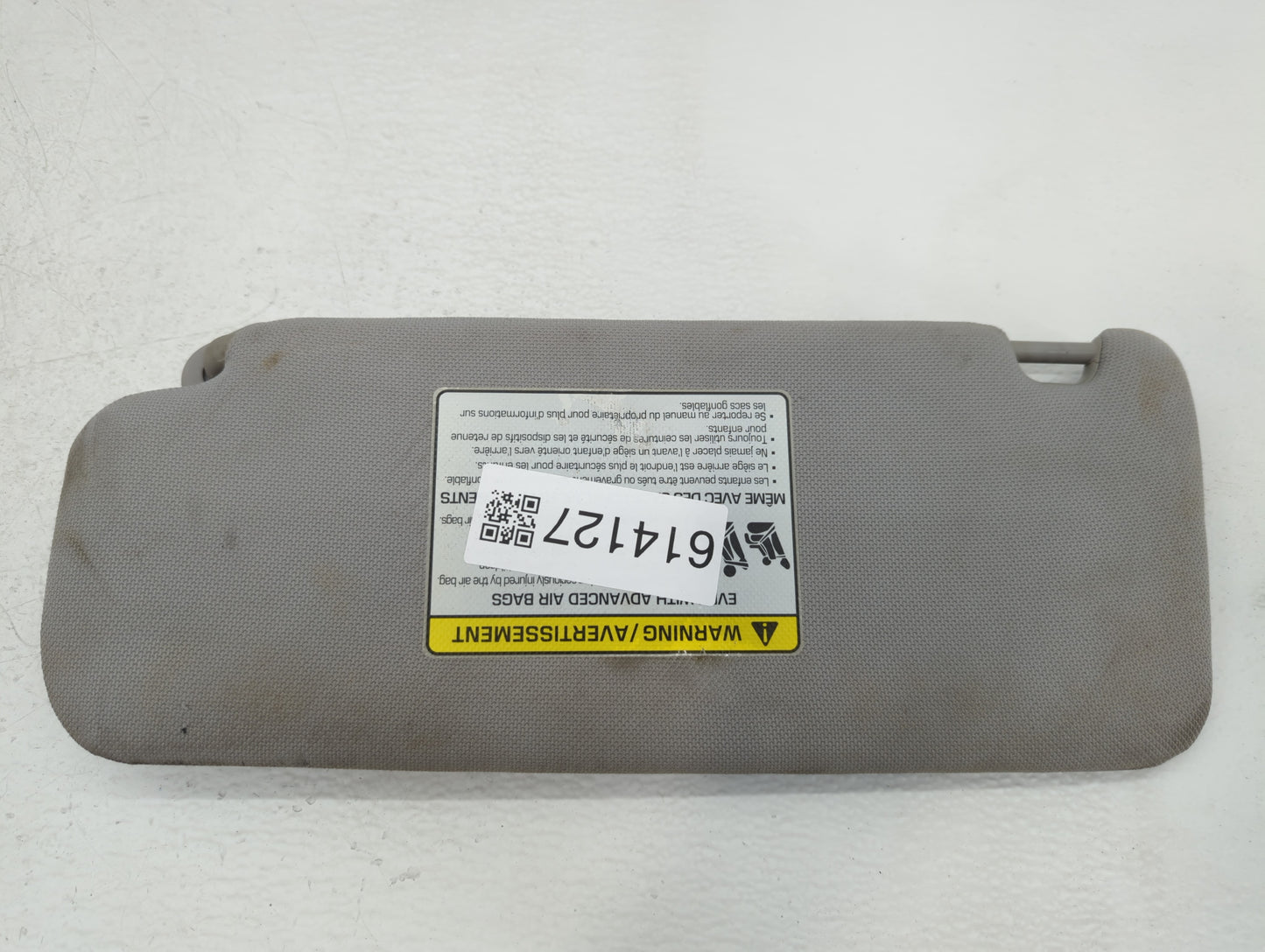 2016-2019 Hyundai Sonata Sun Visor Shade Replacement Passenger Right Mirror Fits Fits 2016 2017 2018 2019 OEM Used Auto Part