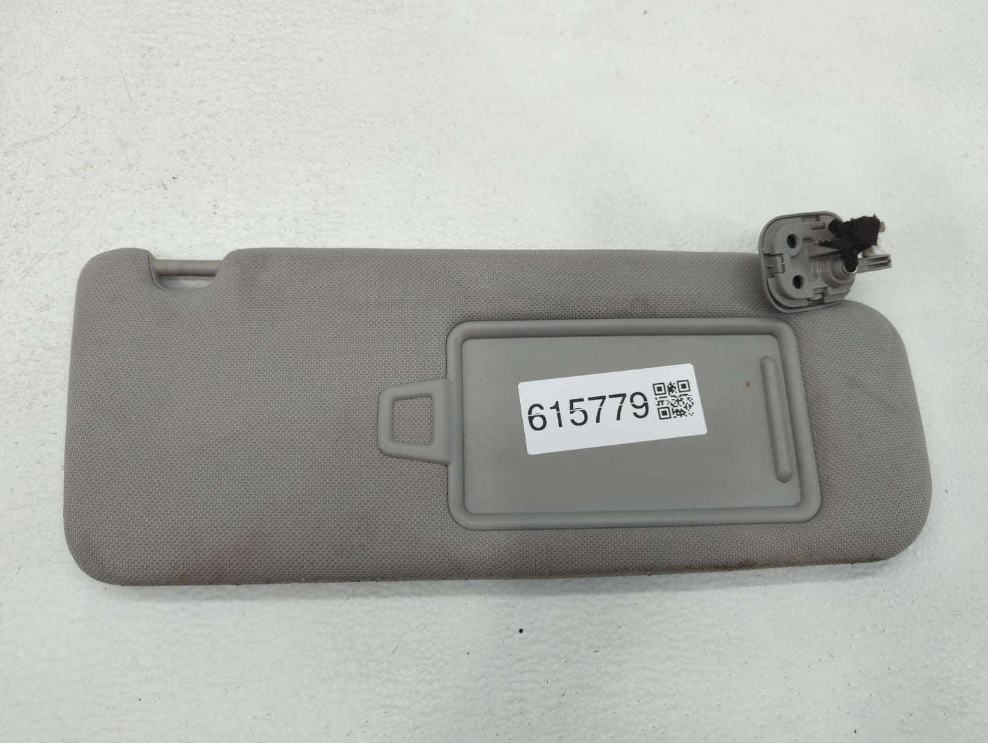2015-2019 Hyundai Sonata Sun Visor Shade Replacement Driver Left Mirror Fits Fits 2015 2016 2017 2018 2019 OEM Used Auto Par