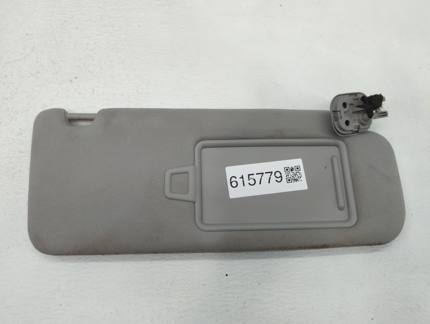 2015-2019 Hyundai Sonata Sun Visor Shade Replacement Driver Left Mirror Fits Fits 2015 2016 2017 2018 2019 OEM Used Auto Par