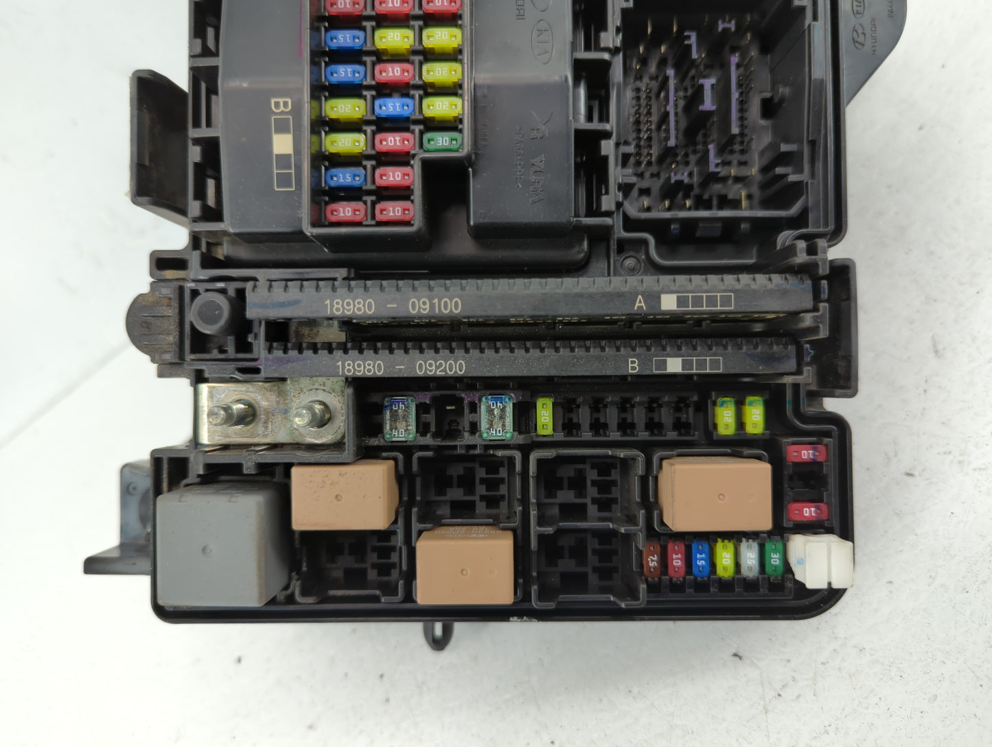 2016-2017 Hyundai Sonata Fusebox Fuse Box Panel Relay Module P/N:91950-C1820 Fits Fits 2016 2017 OEM Used Auto Parts - Oemus
