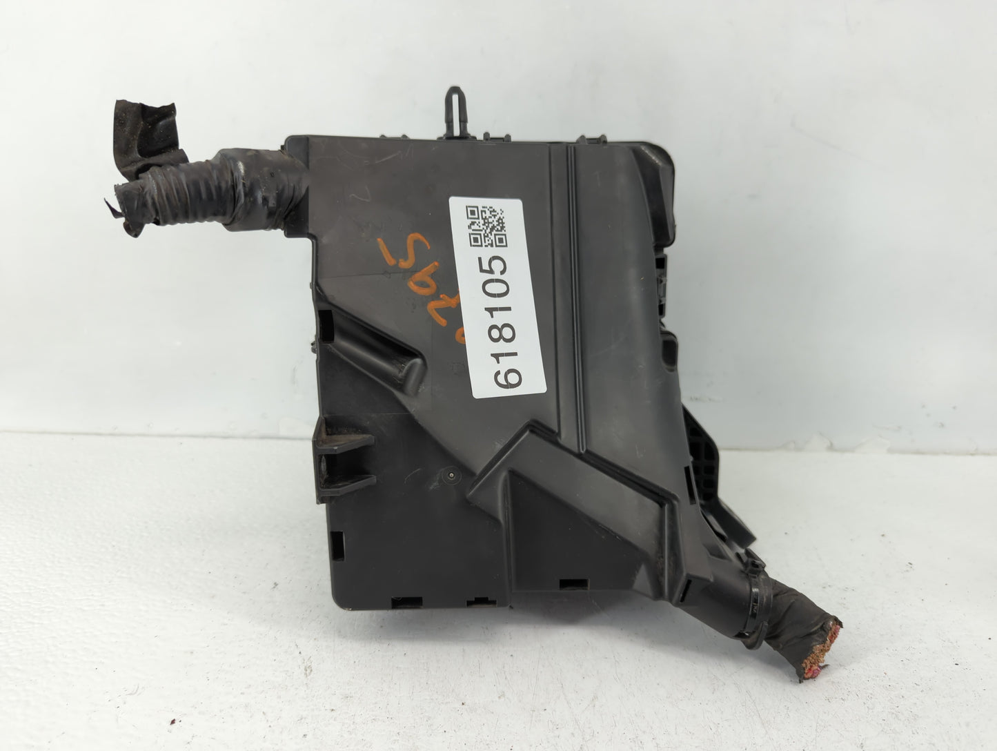 2016-2017 Hyundai Sonata Fusebox Fuse Box Panel Relay Module P/N:91950-C1820 Fits Fits 2016 2017 OEM Used Auto Parts - Oemus