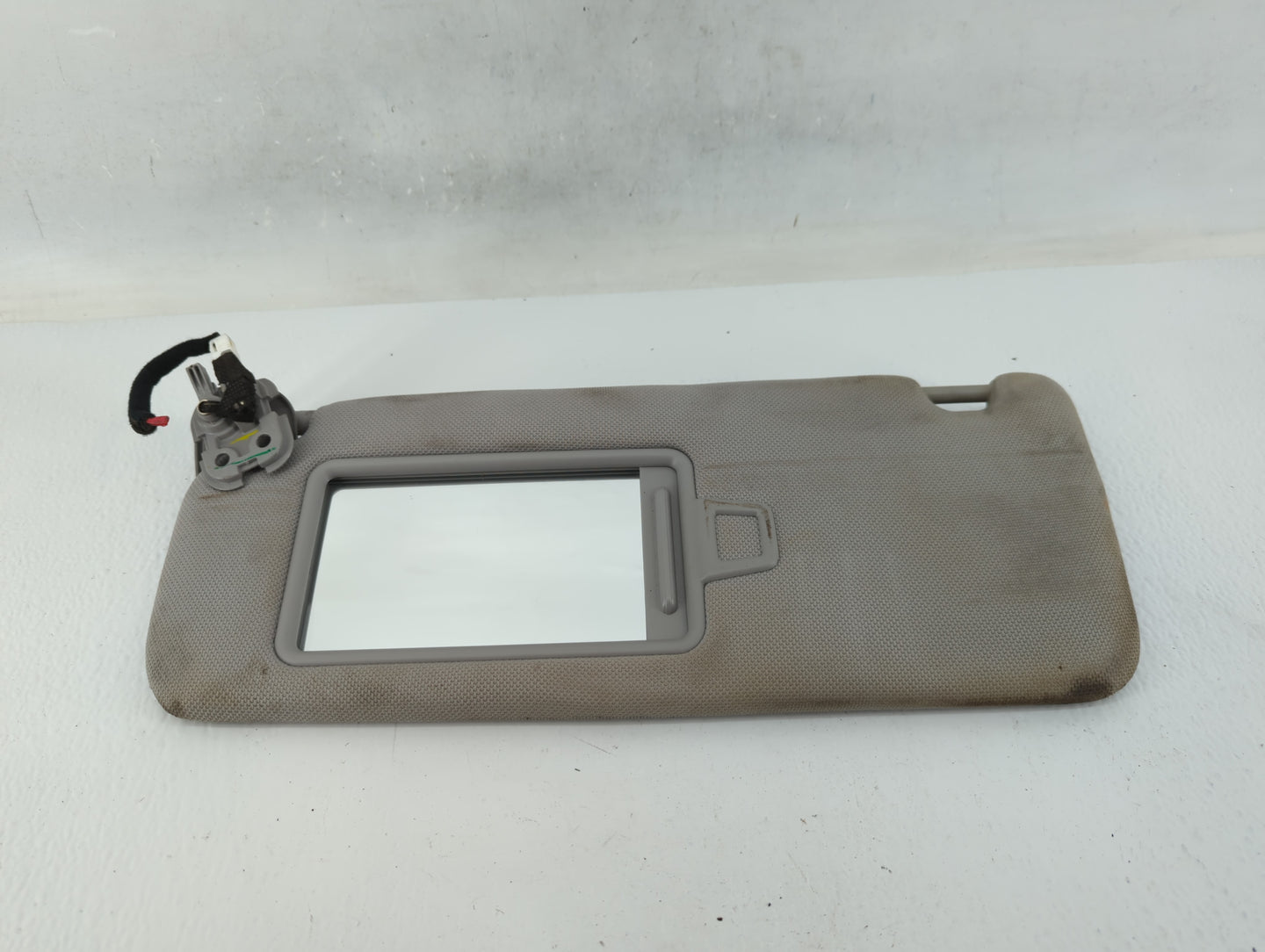 2015-2019 Hyundai Sonata Sun Visor Shade Replacement Passenger Right Mirror Fits Fits 2015 2016 2017 2018 2019 OEM Used Auto
