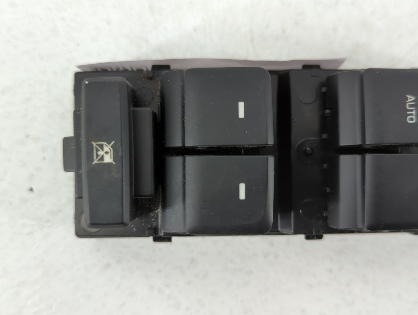 2015-2019 Hyundai Sonata Master Power Window Switch Replacement Driver Side Left P/N:93570-C1000 Fits OEM Used Auto Parts - 