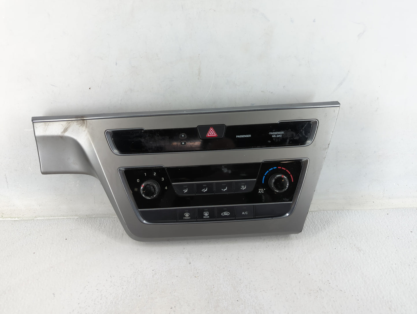 2017 Hyundai Sonata Climate Control Module Temperature AC/Heater Replacement P/N:94510-C2500 Fits OEM Used Auto Parts - Oemu
