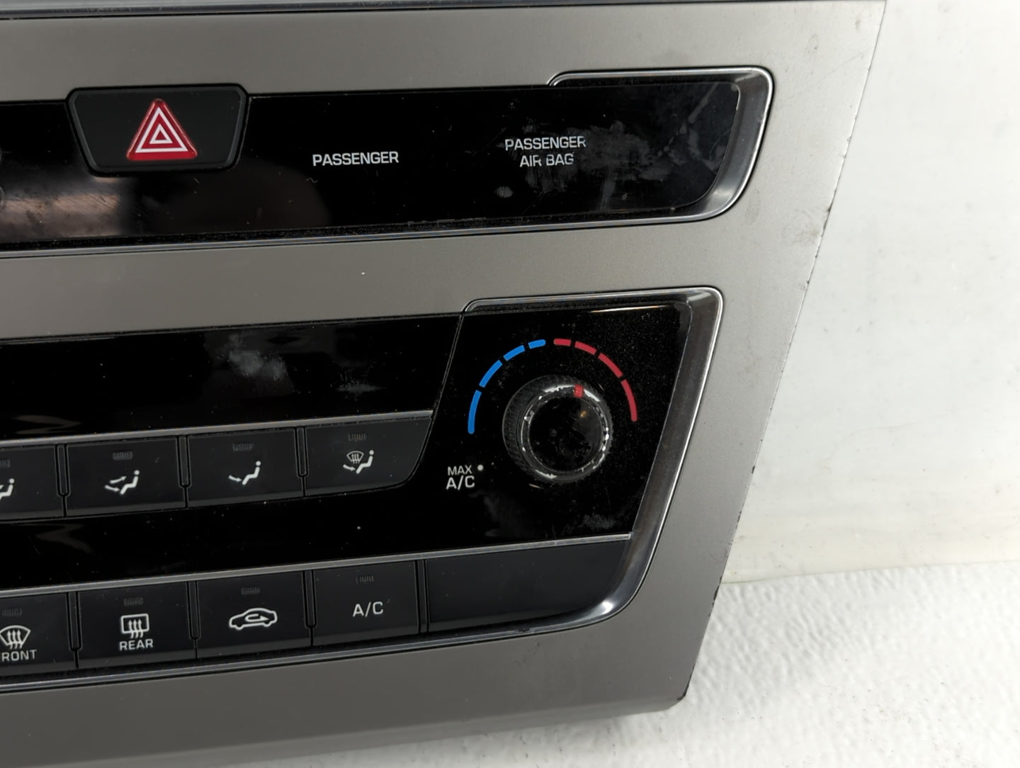 2017 Hyundai Sonata Climate Control Module Temperature AC/Heater Replacement P/N:94510-C2500 Fits OEM Used Auto Parts - Oemu