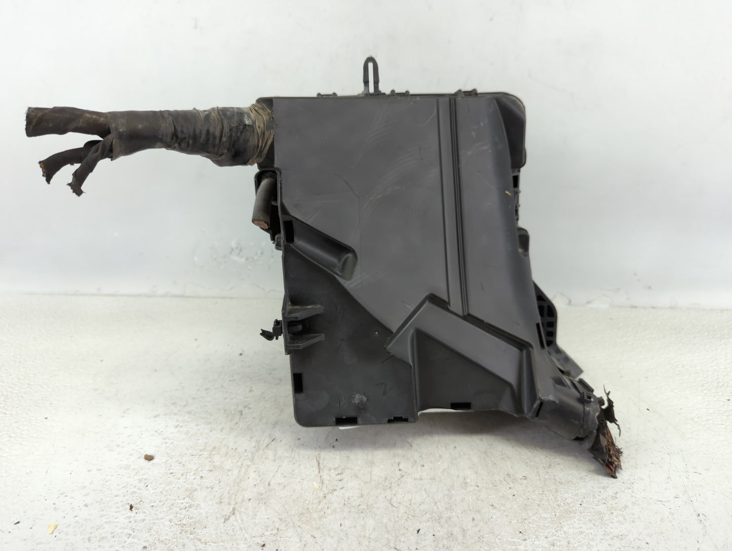 2016-2017 Hyundai Sonata Fusebox Fuse Box Panel Relay Module P/N:91950-C1820 Fits Fits 2016 2017 OEM Used Auto Parts - Oemus