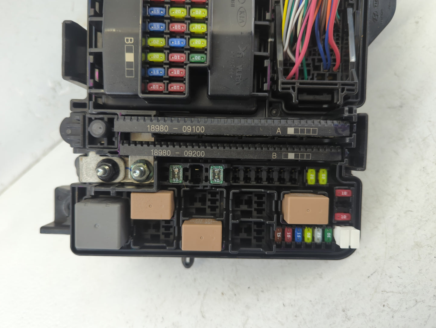 2016-2017 Hyundai Sonata Fusebox Fuse Box Panel Relay Module P/N:91950-C1820 Fits Fits 2016 2017 OEM Used Auto Parts - Oemus