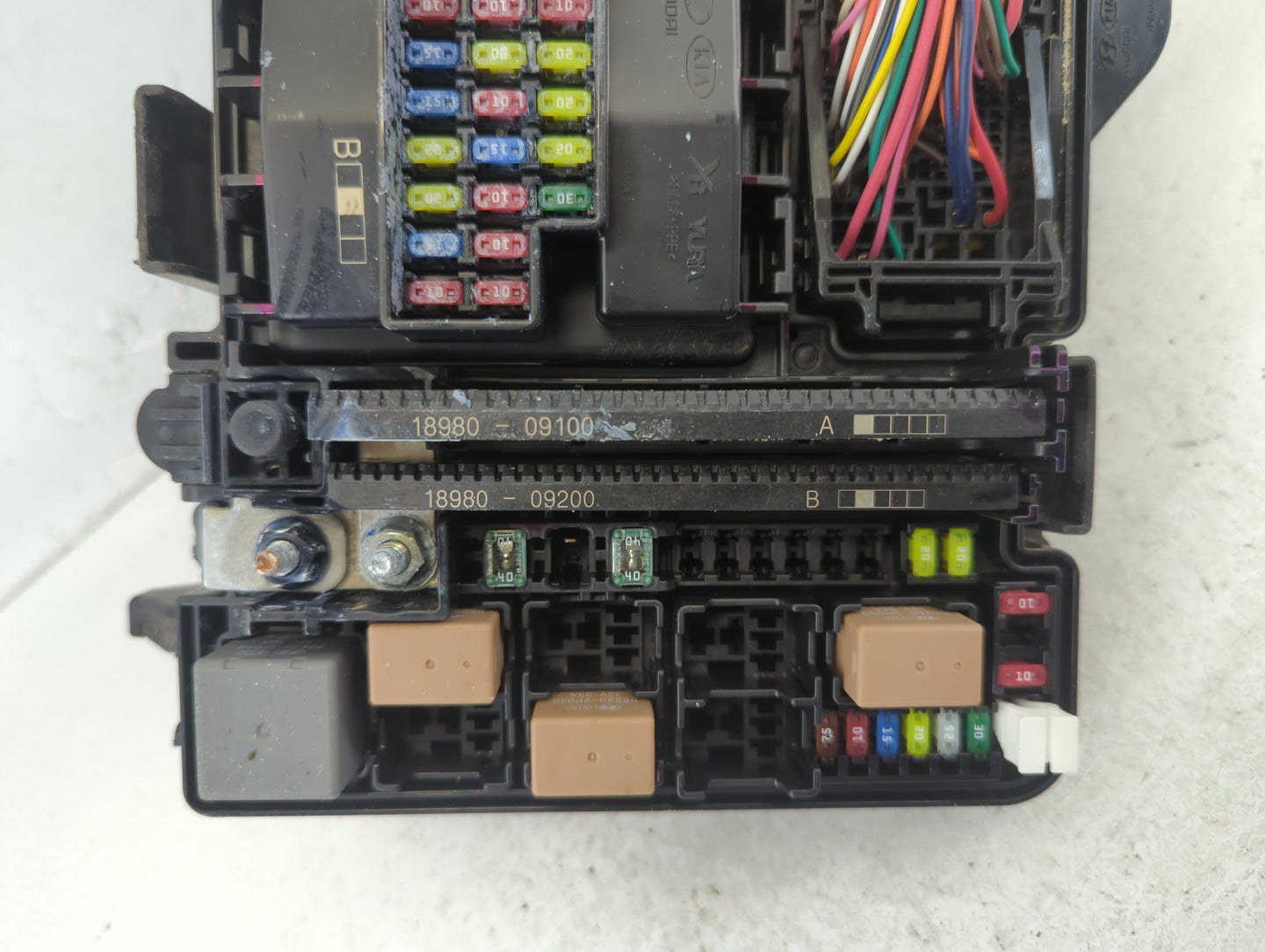 2016-2017 Hyundai Sonata Fusebox Fuse Box Panel Relay Module P/N:91950-C1820 Fits Fits 2016 2017 OEM Used Auto Parts - Oemus