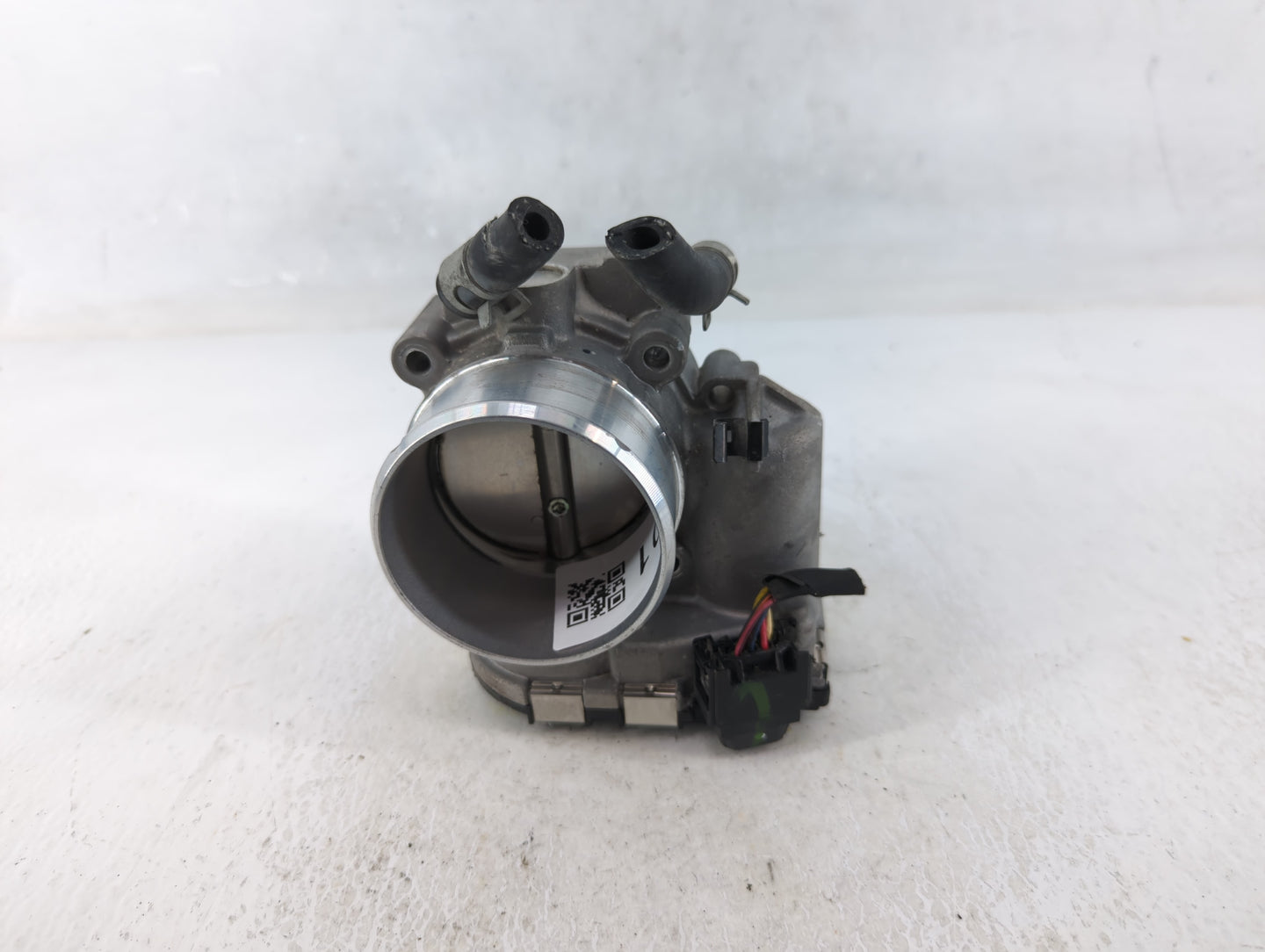 2015-2019 Hyundai Sonata Throttle Body P/N:35100-2G600 Fits Fits 2015 2016 2017 2018 2019 2020 2021 OEM Used Auto Parts - Oe
