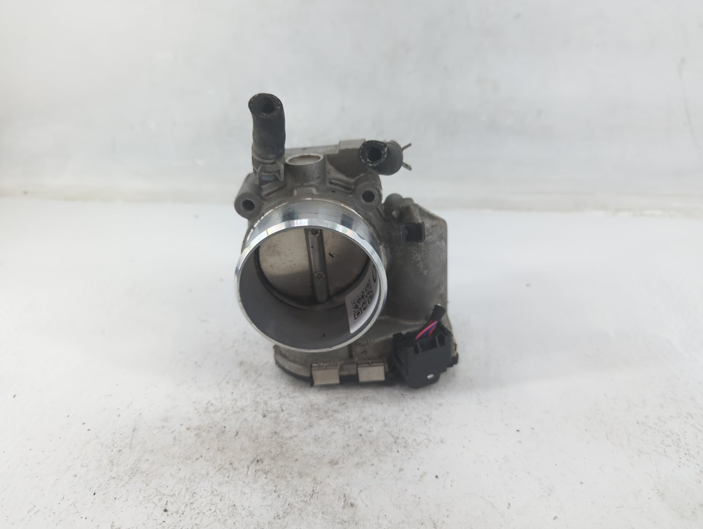 2015-2019 Hyundai Sonata Throttle Body P/N:35100-2G600 Fits Fits 2015 2016 2017 2018 2019 2020 2021 OEM Used Auto Parts - Oe