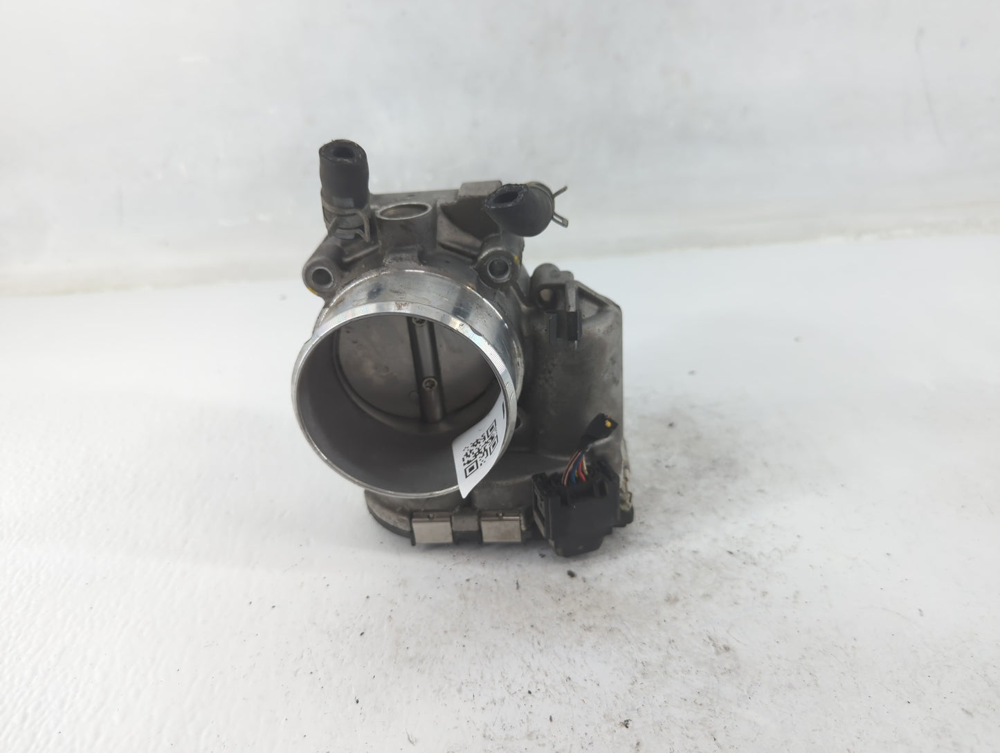 2015-2019 Hyundai Sonata Throttle Body P/N:35100-2G600 Fits Fits 2015 2016 2017 2018 2019 2020 2021 OEM Used Auto Parts - Oe