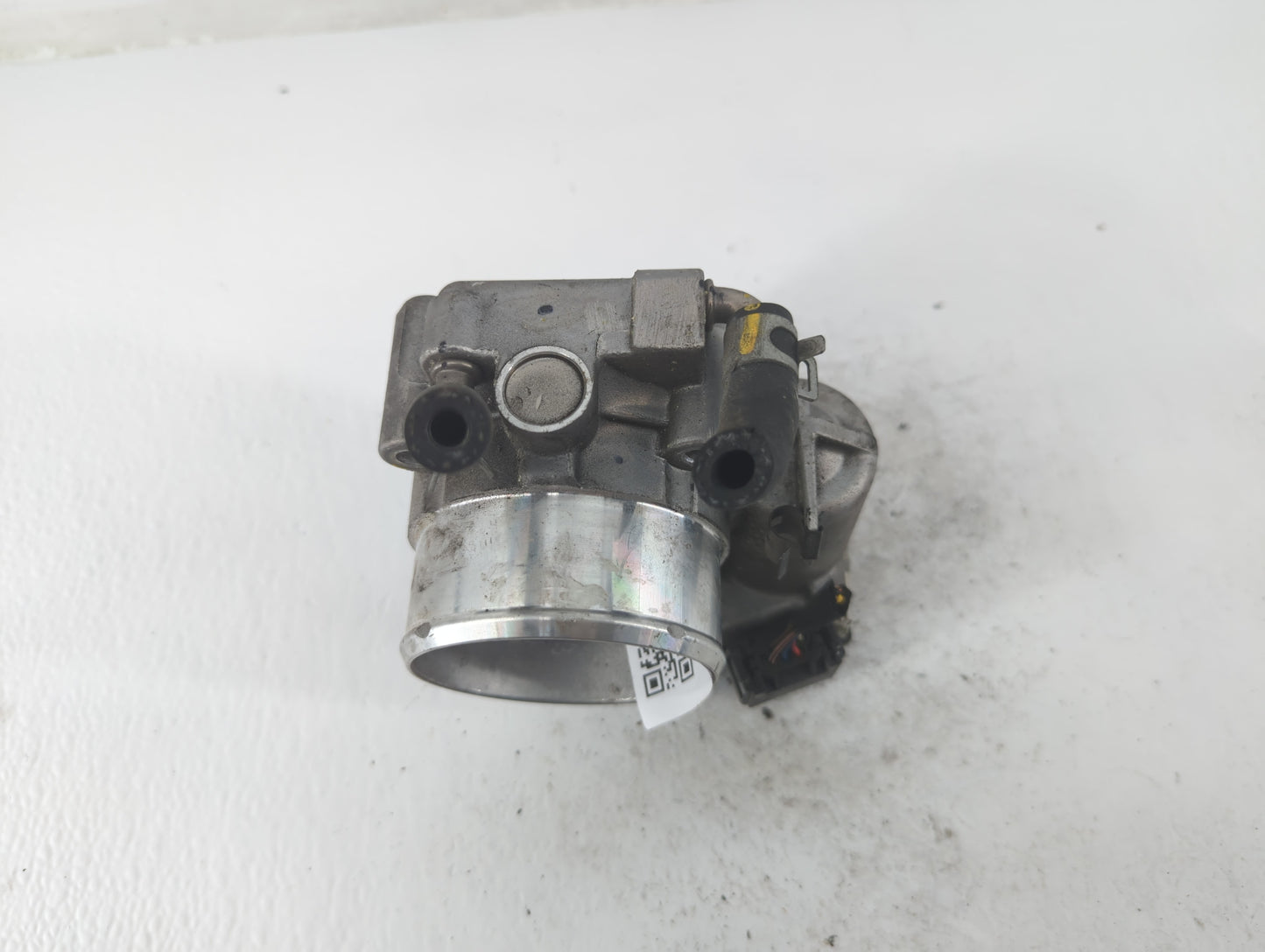 2015-2019 Hyundai Sonata Throttle Body P/N:35100-2G600 Fits Fits 2015 2016 2017 2018 2019 2020 2021 OEM Used Auto Parts - Oe