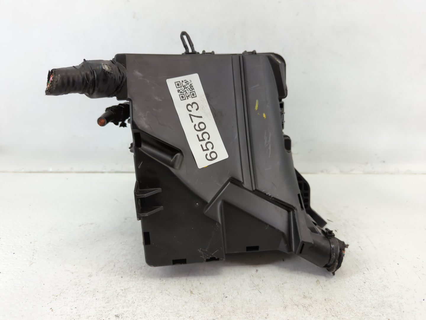 2016-2017 Hyundai Sonata Fusebox Fuse Box Panel Relay Module P/N:91950-C1820 Fits Fits 2016 2017 OEM Used Auto Parts - Oemus