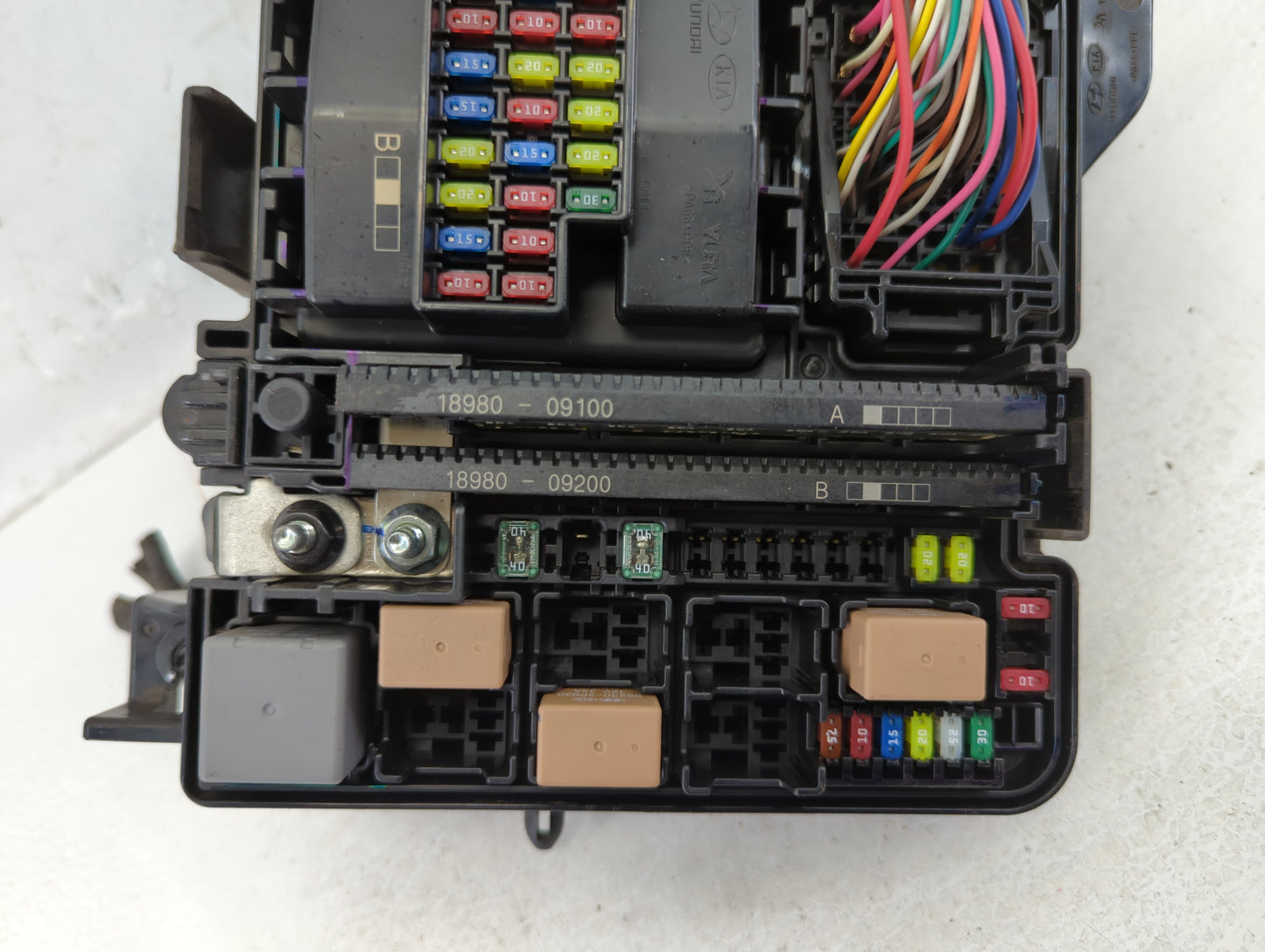 2016-2017 Hyundai Sonata Fusebox Fuse Box Panel Relay Module P/N:91950-C1820 Fits Fits 2016 2017 OEM Used Auto Parts - Oemus