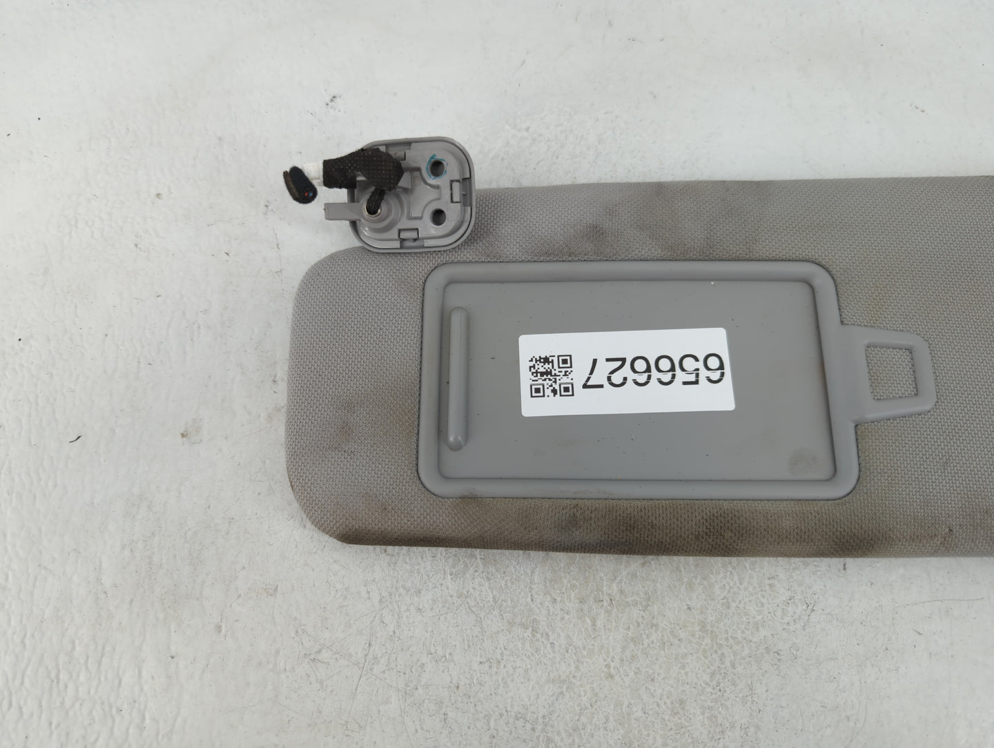 2016-2019 Hyundai Sonata Sun Visor Shade Replacement Driver Left Mirror Fits Fits 2016 2017 2018 2019 OEM Used Auto Parts - 