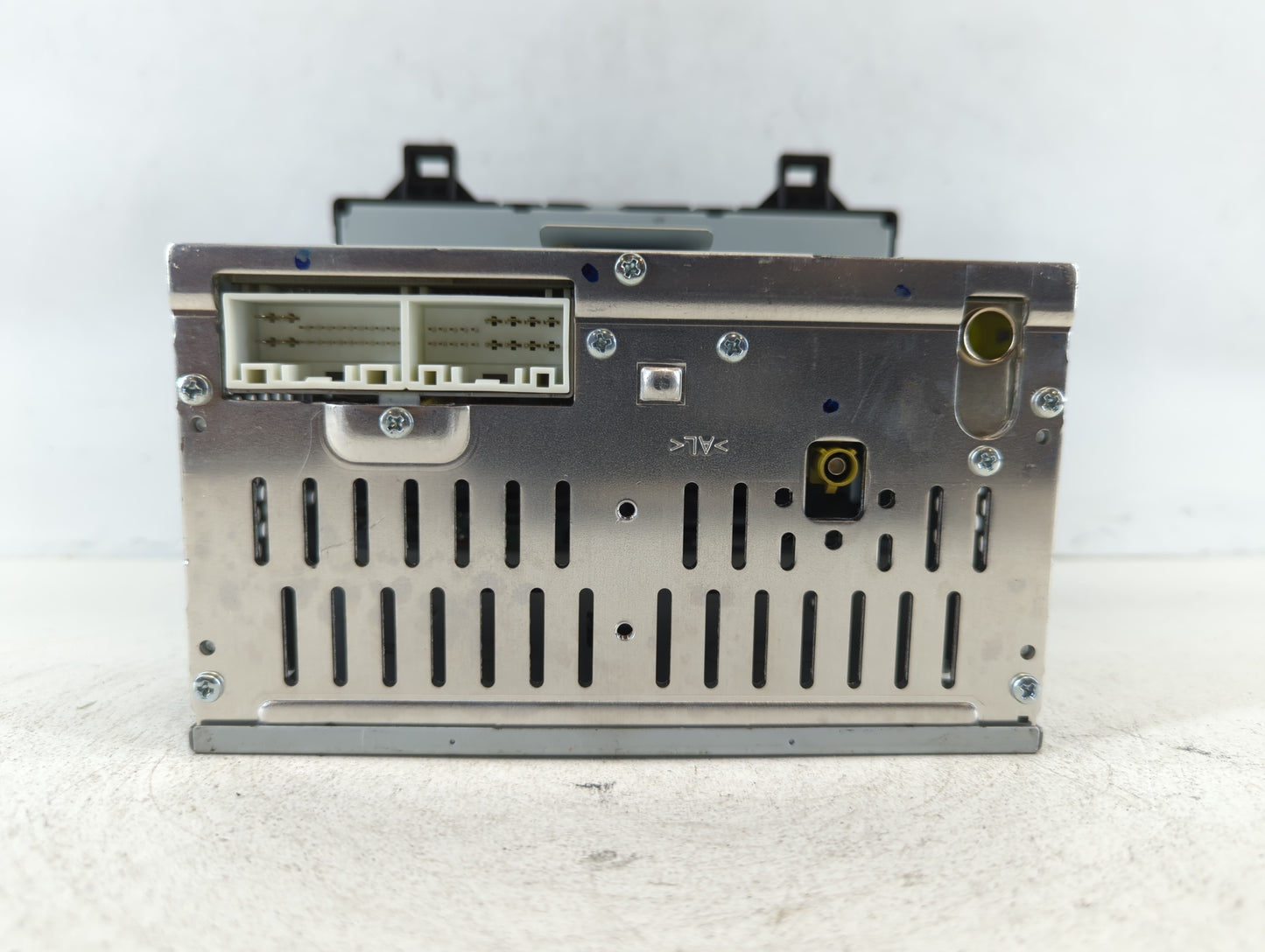 2016-2017 Hyundai Sonata Am Fm Cd Player Radio Receiver - Oemusedautoparts1.com