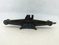 2017 Hyundai Sonata Spare Scissor Car Jack 664218 - Oemusedautoparts1.com