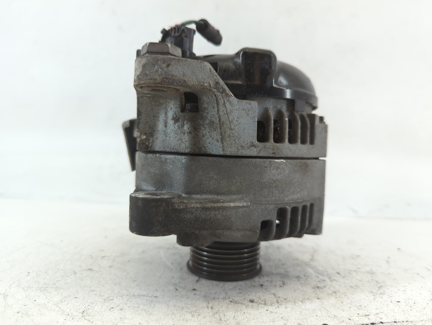 2015-2019 Hyundai Sonata Alternator Replacement Generator Charging Assembly Engine OEM P/N:TNI04211-8790 37300-2G061 Fits OE