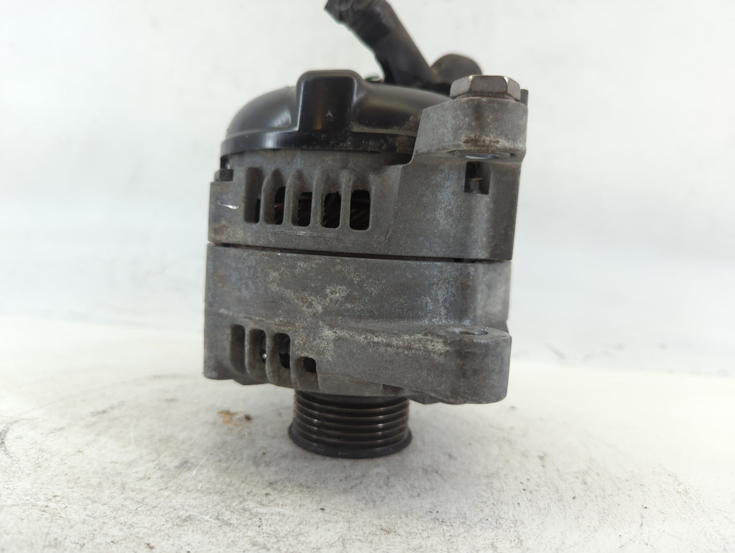 2015-2019 Hyundai Sonata Alternator Replacement Generator Charging Assembly Engine OEM P/N:TNI04211-8790 37300-2G061 Fits OE