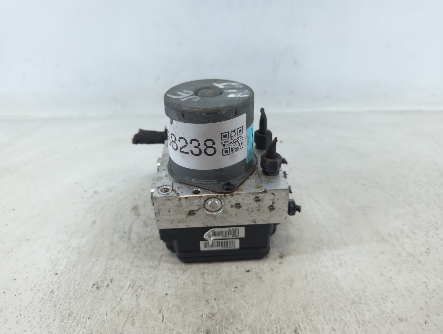 2015-2017 Hyundai Sonata ABS Pump Control Module Replacement P/N:61589-45100 Fits Fits 2015 2016 2017 OEM Used Auto Parts - 