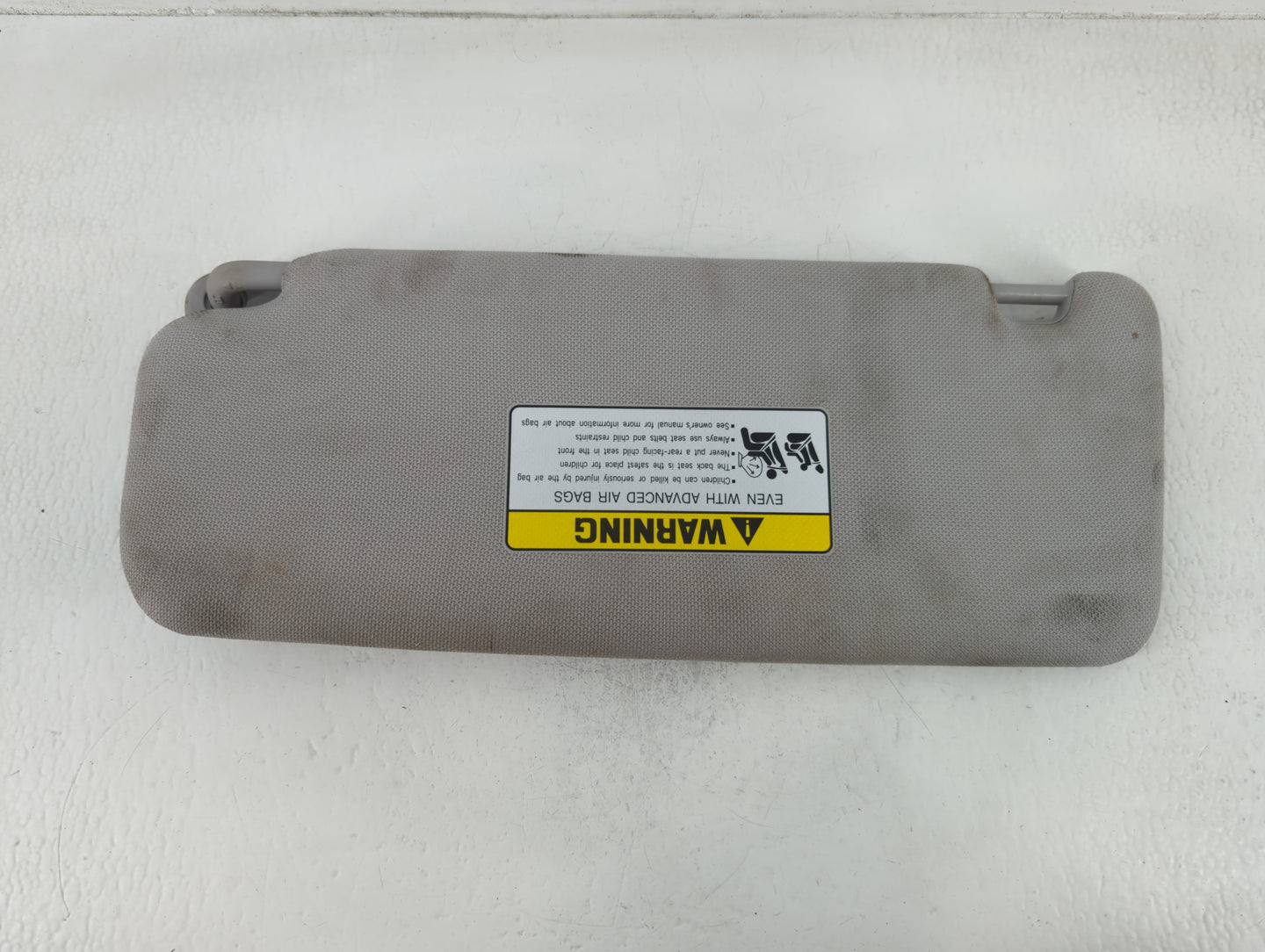 2015-2019 Hyundai Sonata Sun Visor Shade Replacement Passenger Right Mirror Fits Fits 2015 2016 2017 2018 2019 OEM Used Auto
