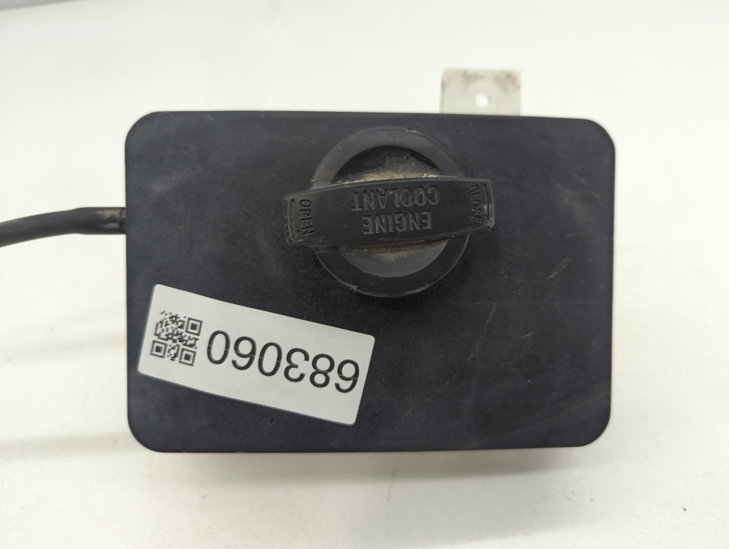 2016-2017 Hyundai Sonata Windshield Washer Fluid Reservoir Bottle Oem - Oemusedautoparts1.com