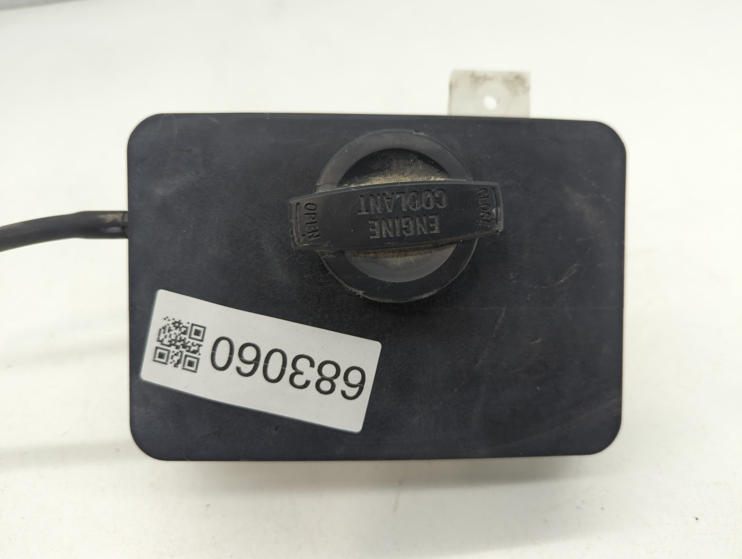 2016-2017 Hyundai Sonata Windshield Washer Fluid Reservoir Bottle Oem - Oemusedautoparts1.com