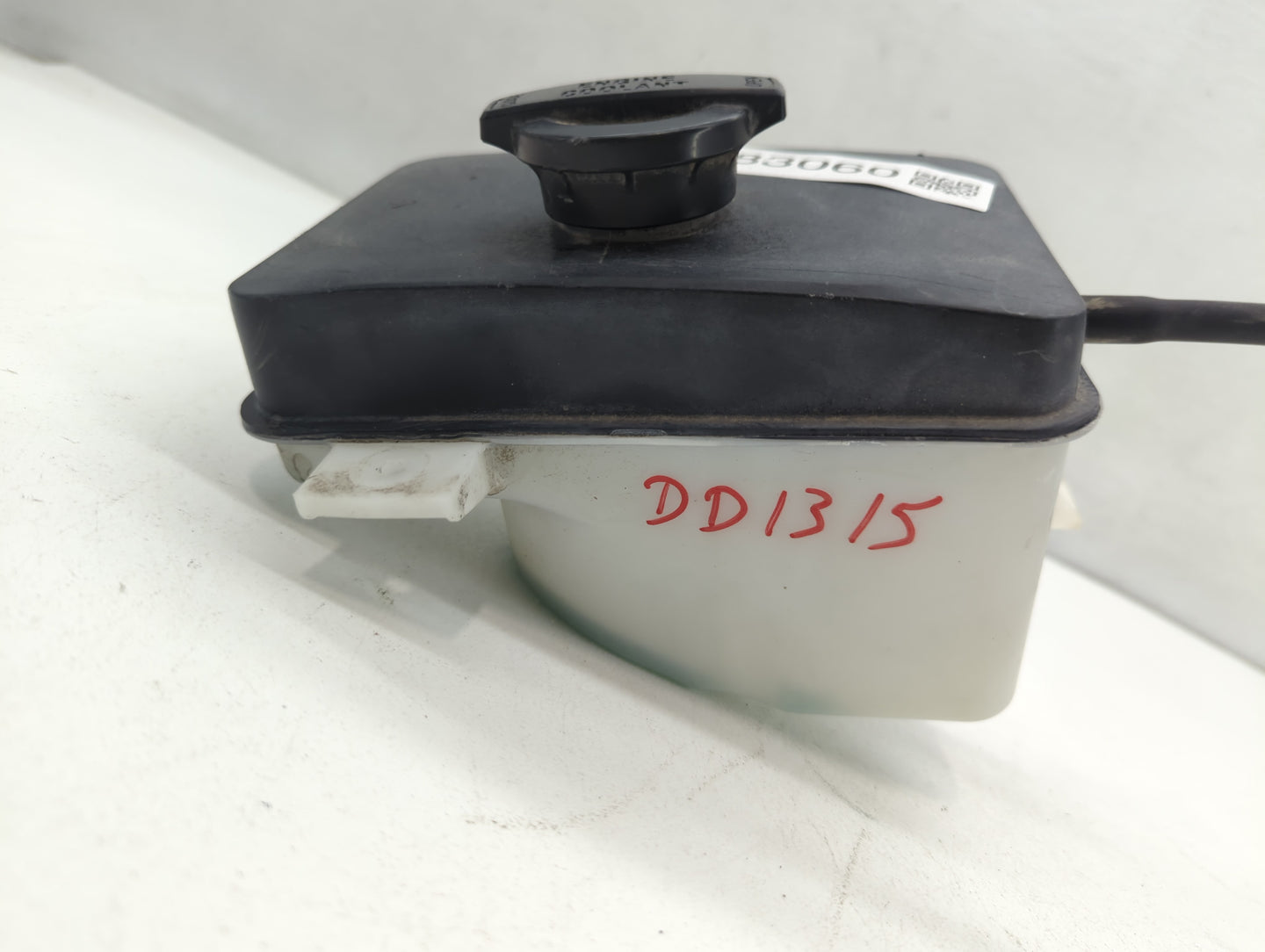 2016-2017 Hyundai Sonata Windshield Washer Fluid Reservoir Bottle Oem - Oemusedautoparts1.com