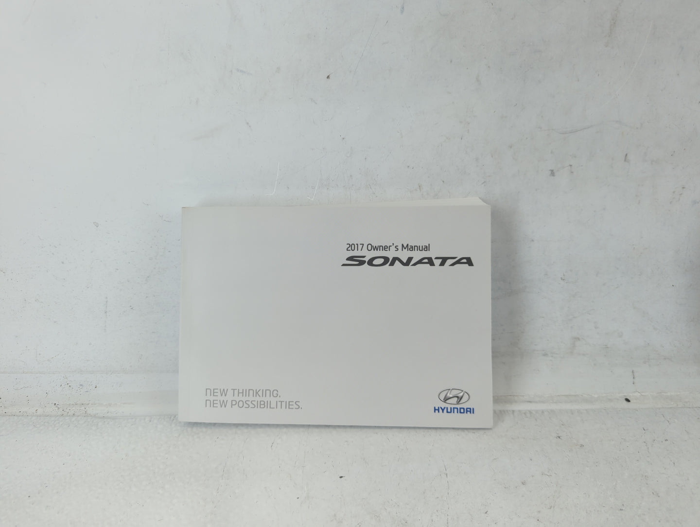2017 Hyundai Sonata Owners Manual Book Guide P/N:HC10-EU690 OEM Used Auto Parts - Oemusedautoparts1.com