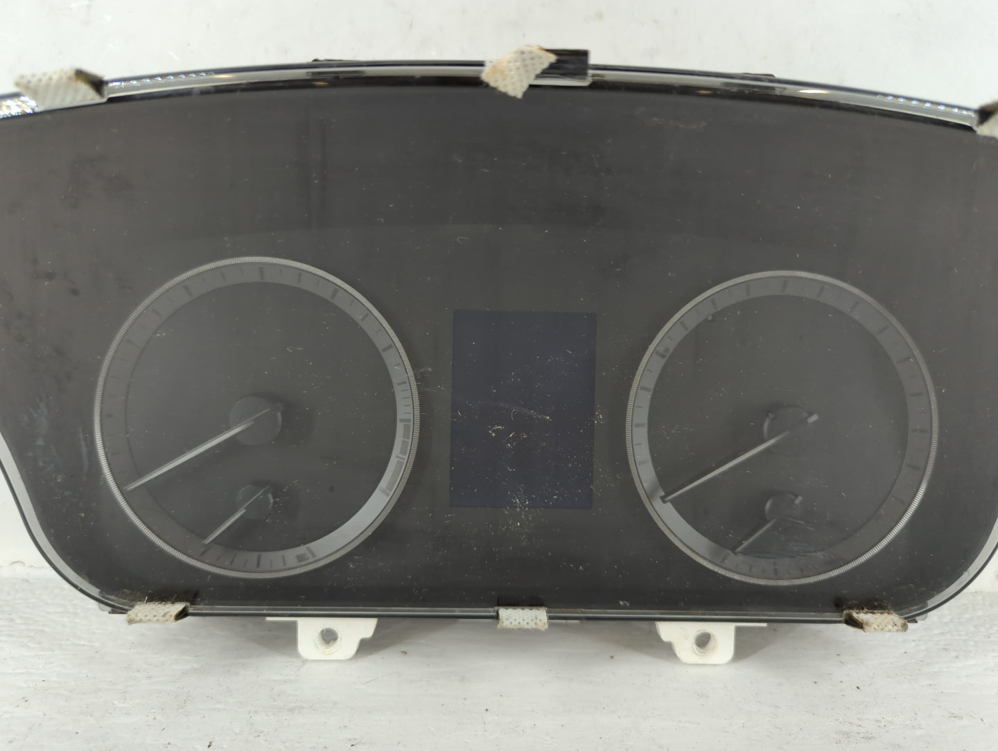 2016-2017 Hyundai Sonata Instrument Cluster Speedometer Gauges P/N:94001-C2201 Fits Fits 2016 2017 OEM Used Auto Parts - Oem