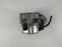 2015-2019 Hyundai Sonata Throttle Body P/N:35100-2G600 Fits Fits 2015 2016 2017 2018 2019 2020 2021 OEM Used Auto Parts - Oe