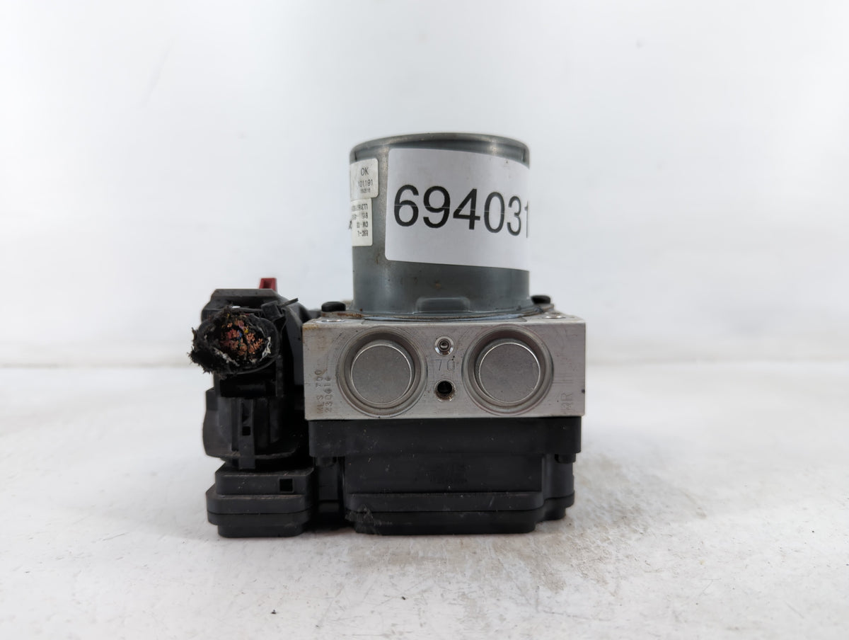 2015-2017 Hyundai Sonata Anti-Lock Brake ABS Pump Module Actuator OEM P/N:58920-C2201 C2589-20501 Fits Fits 2015 2016 2017 O