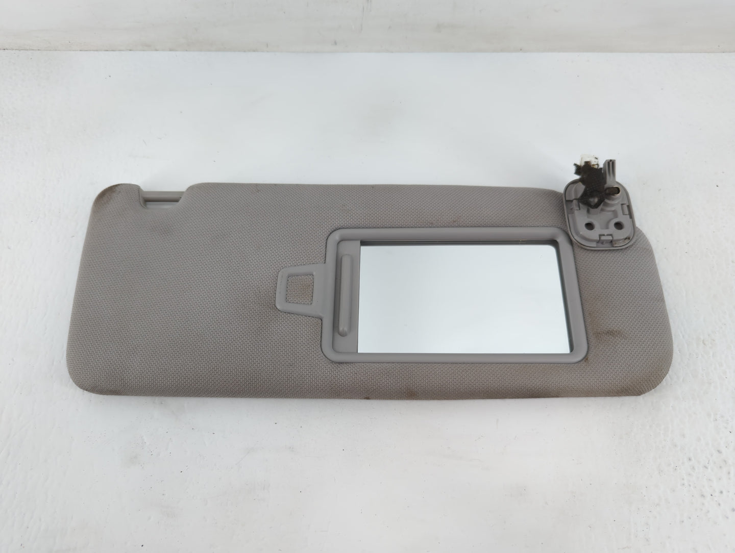 2015-2019 Hyundai Sonata Sun Visor Shade Replacement Passenger Right Mirror Fits Fits 2015 2016 2017 2018 2019 OEM Used Auto