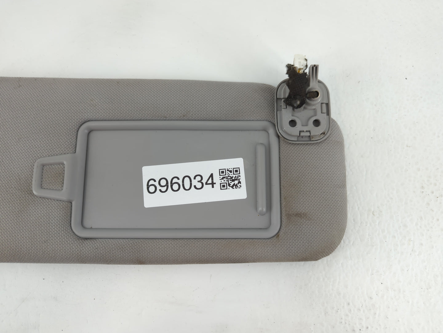 2015-2019 Hyundai Sonata Sun Visor Shade Replacement Passenger Right Mirror Fits Fits 2015 2016 2017 2018 2019 OEM Used Auto