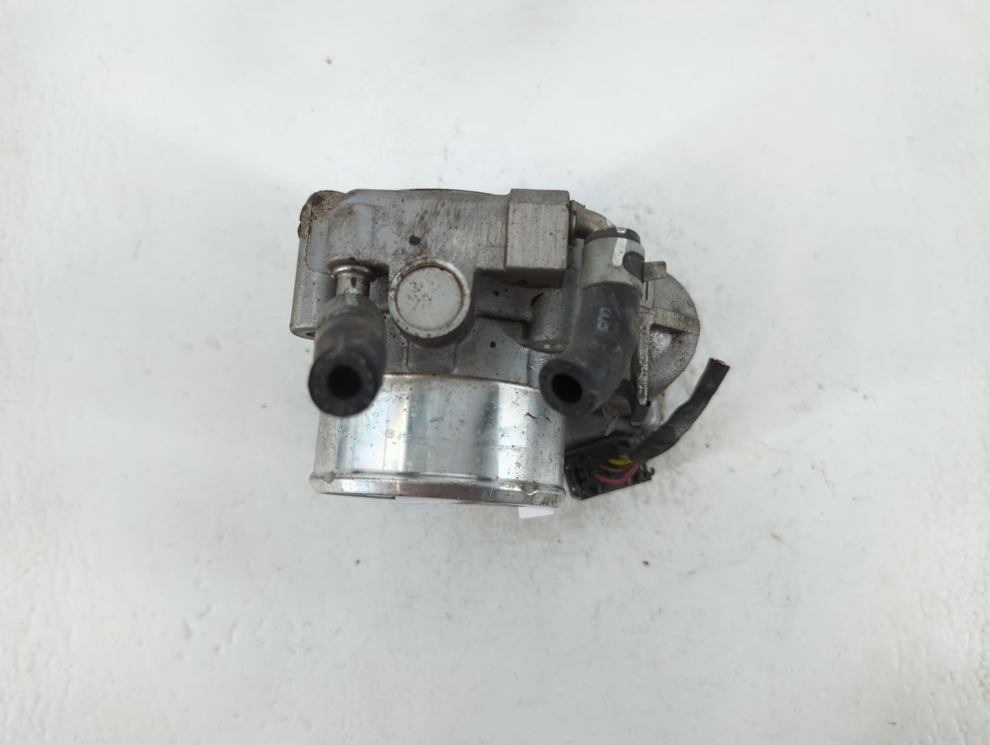 2015-2019 Hyundai Sonata Throttle Body P/N:0 280 750 618 35100-2G600 Fits Fits 2015 2016 2017 2018 2019 2020 2021 OEM Used A