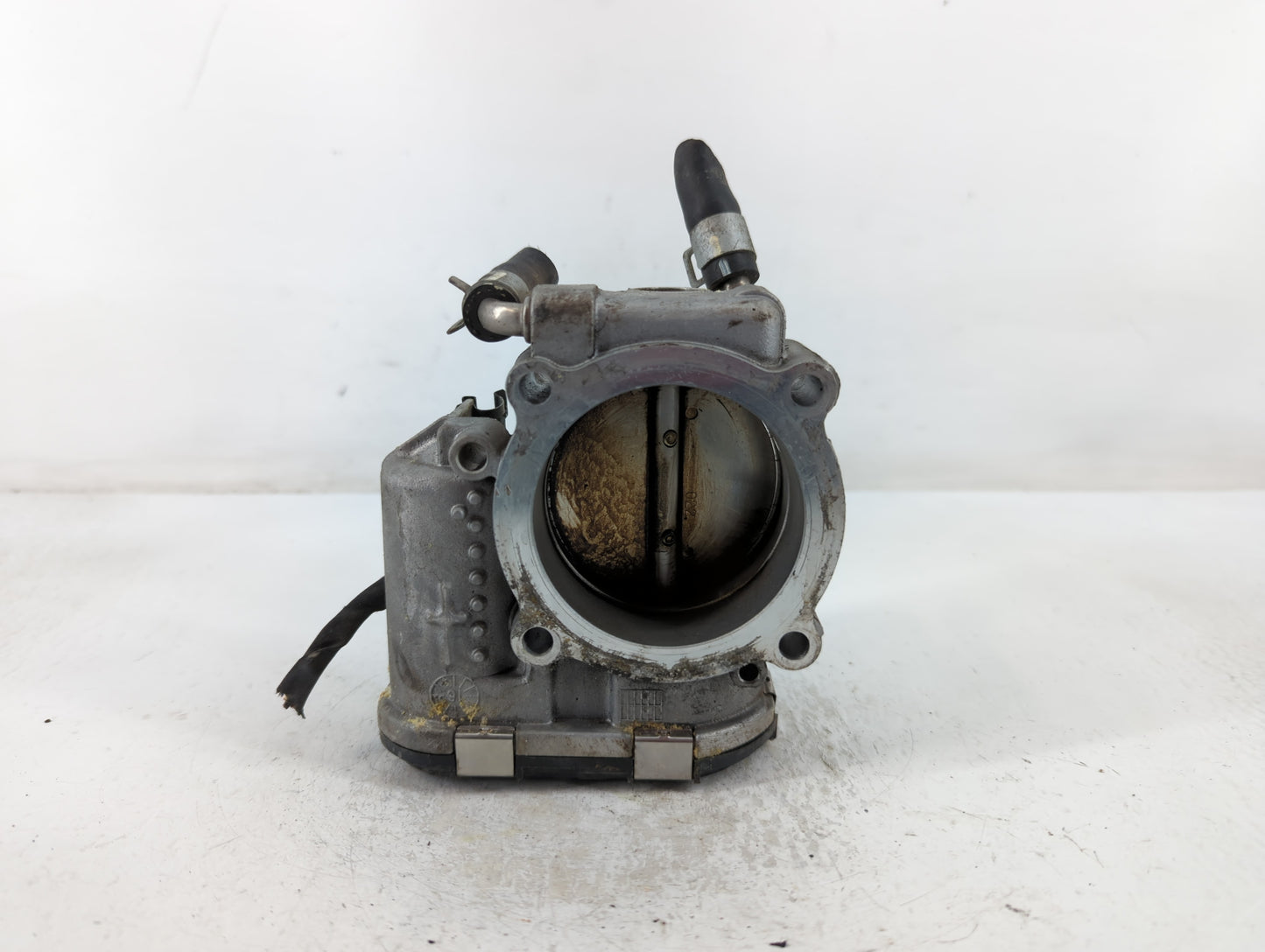 2015-2019 Hyundai Sonata Throttle Body P/N:35100-2G600 Fits Fits 2015 2016 2017 2018 2019 2020 2021 OEM Used Auto Parts - Oe