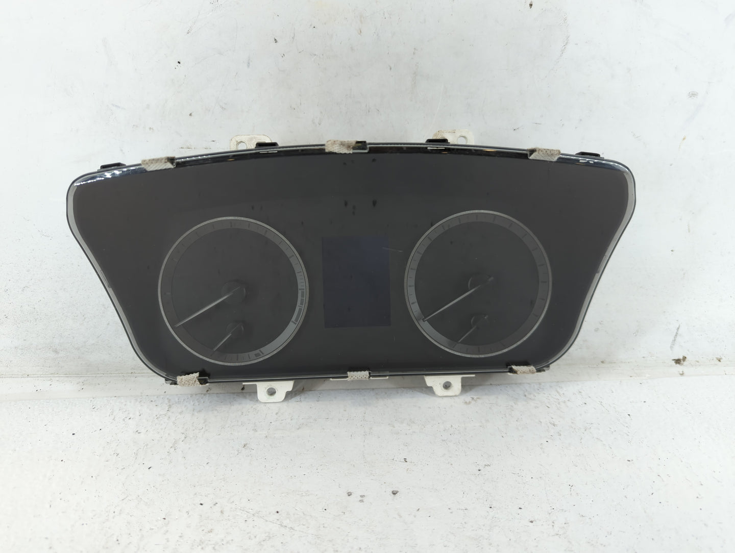 2015-2017 Hyundai Sonata Instrument Cluster Speedometer Gauges P/N:94001-C2201 Fits Fits 2015 2016 2017 OEM Used Auto Parts 