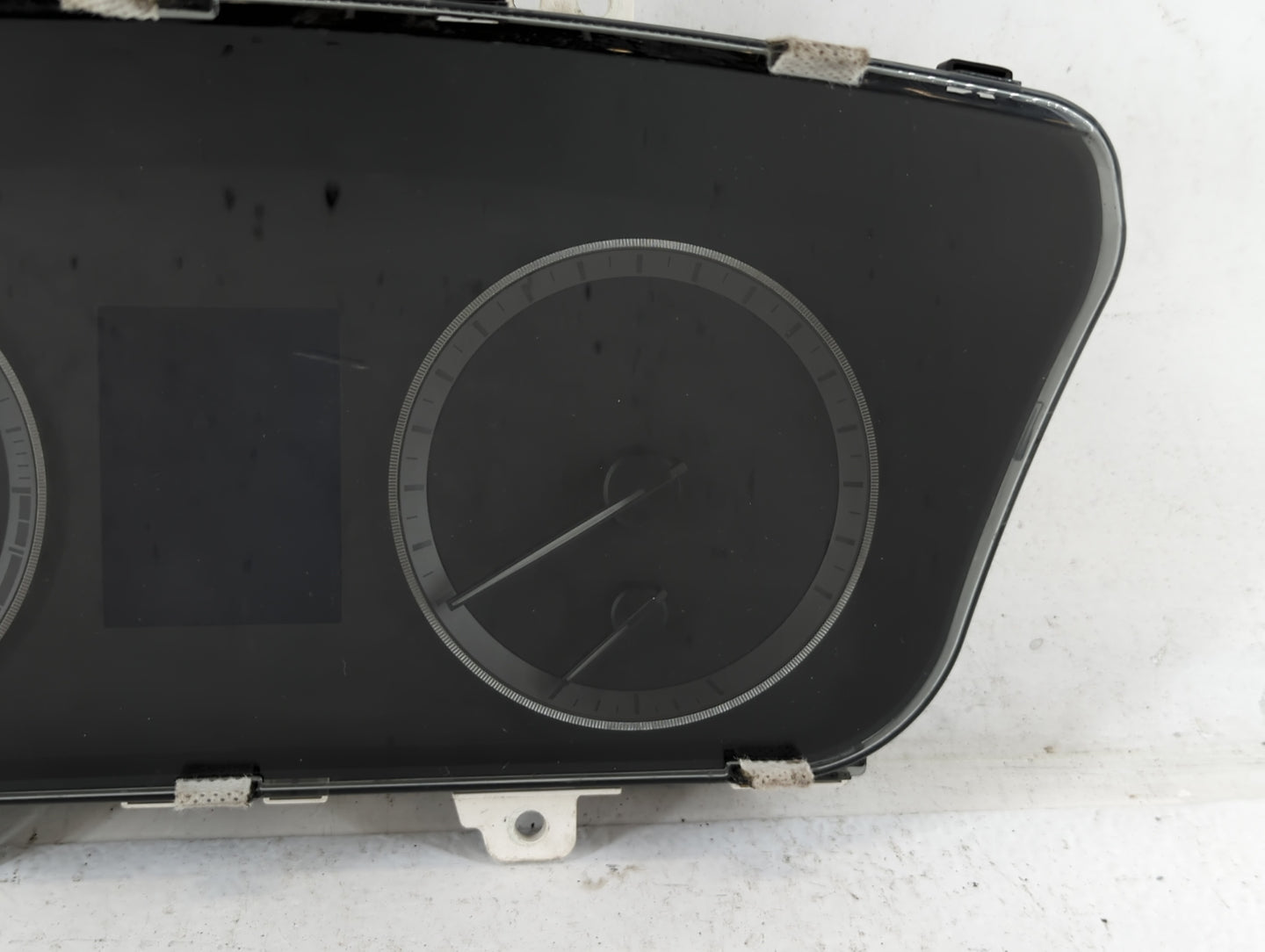 2015-2017 Hyundai Sonata Instrument Cluster Speedometer Gauges P/N:94001-C2201 Fits Fits 2015 2016 2017 OEM Used Auto Parts 