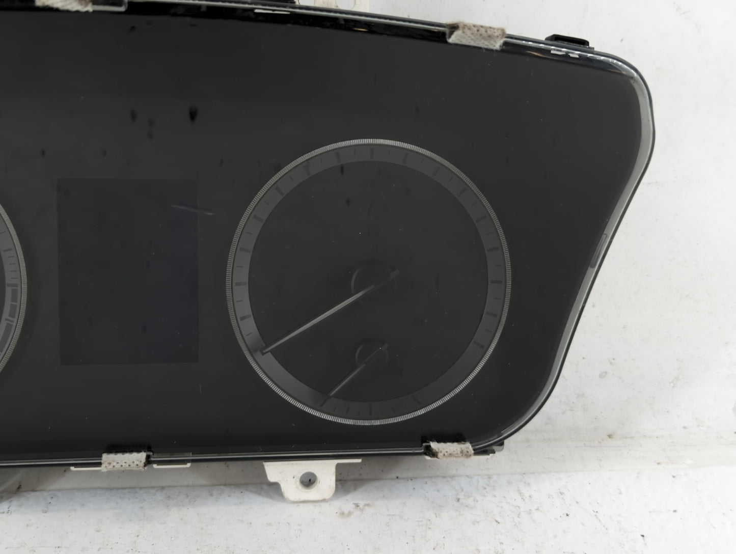 2015-2017 Hyundai Sonata Instrument Cluster Speedometer Gauges P/N:94001-C2201 Fits Fits 2015 2016 2017 OEM Used Auto Parts 