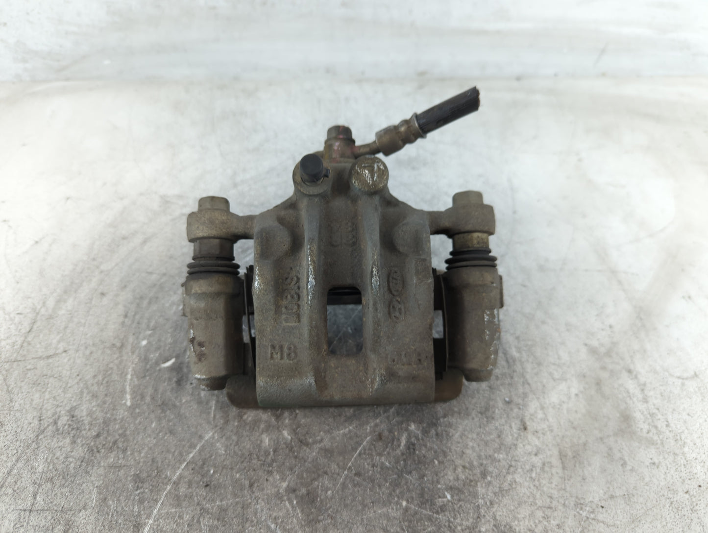 2016-2019 Hyundai Sonata Front Driver Left Brake Caliper - Oemusedautoparts1.com