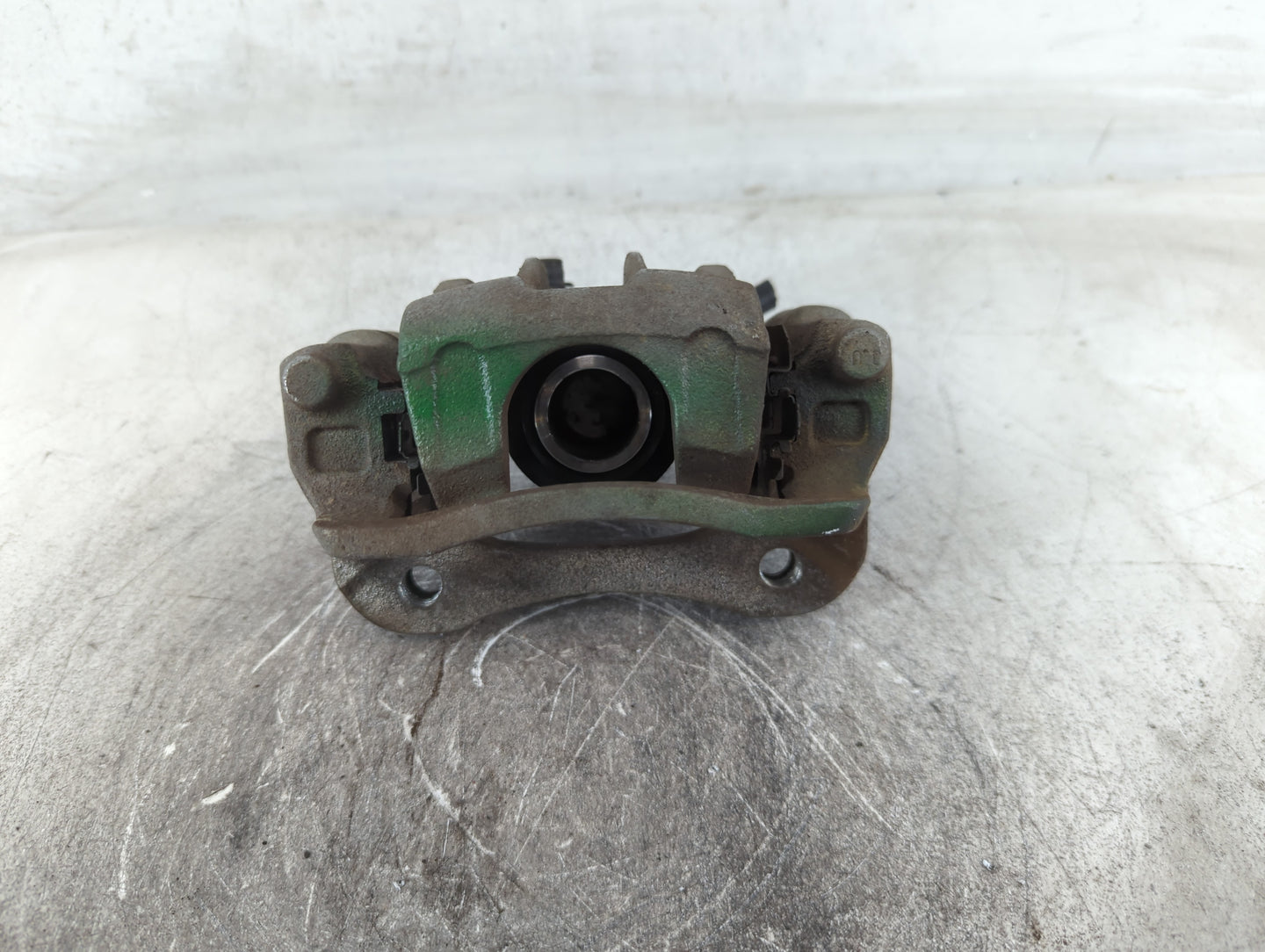 2016-2019 Hyundai Sonata Front Driver Left Brake Caliper - Oemusedautoparts1.com