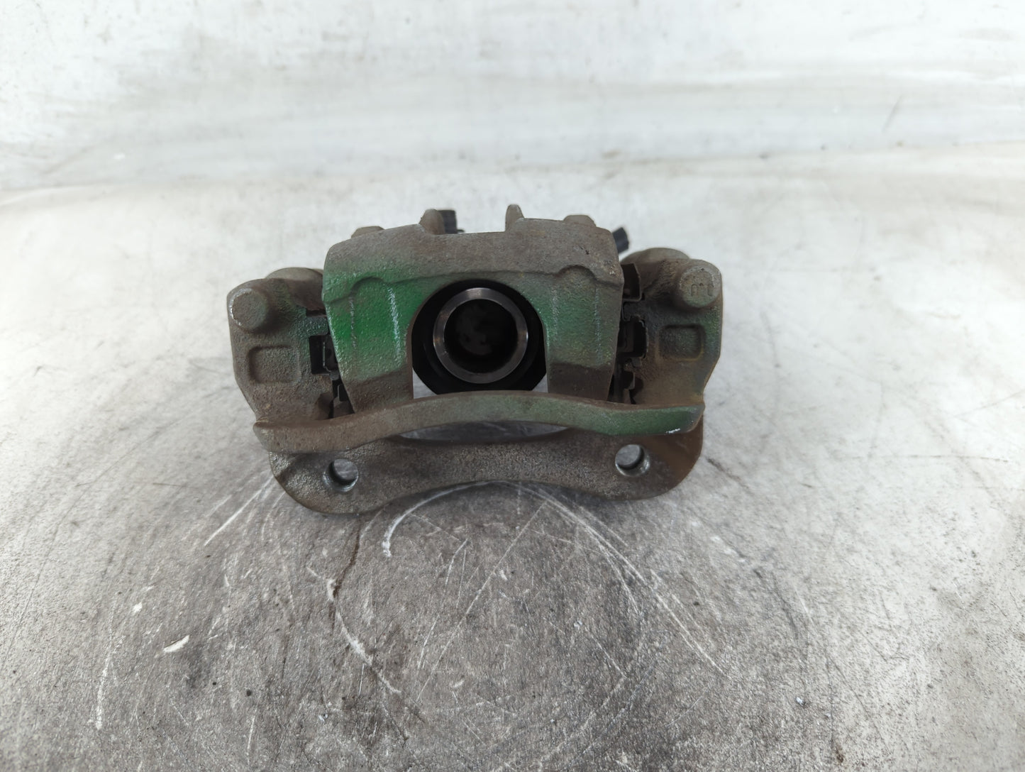 2016-2019 Hyundai Sonata Front Driver Left Brake Caliper - Oemusedautoparts1.com