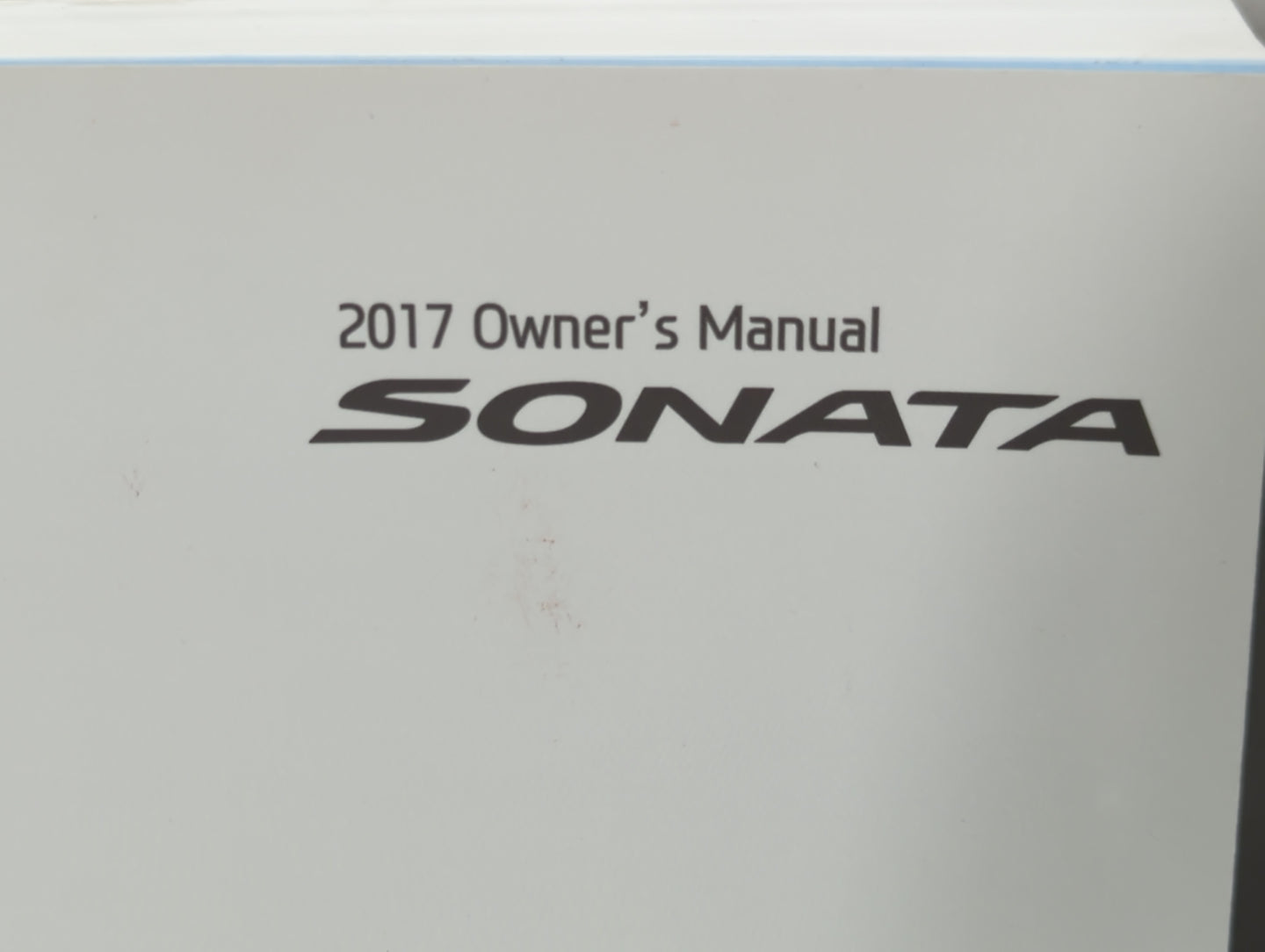2017 Hyundai Sonata Owners Manual Book Guide P/N:HC10-EU65A OEM Used Auto Parts - Oemusedautoparts1.com