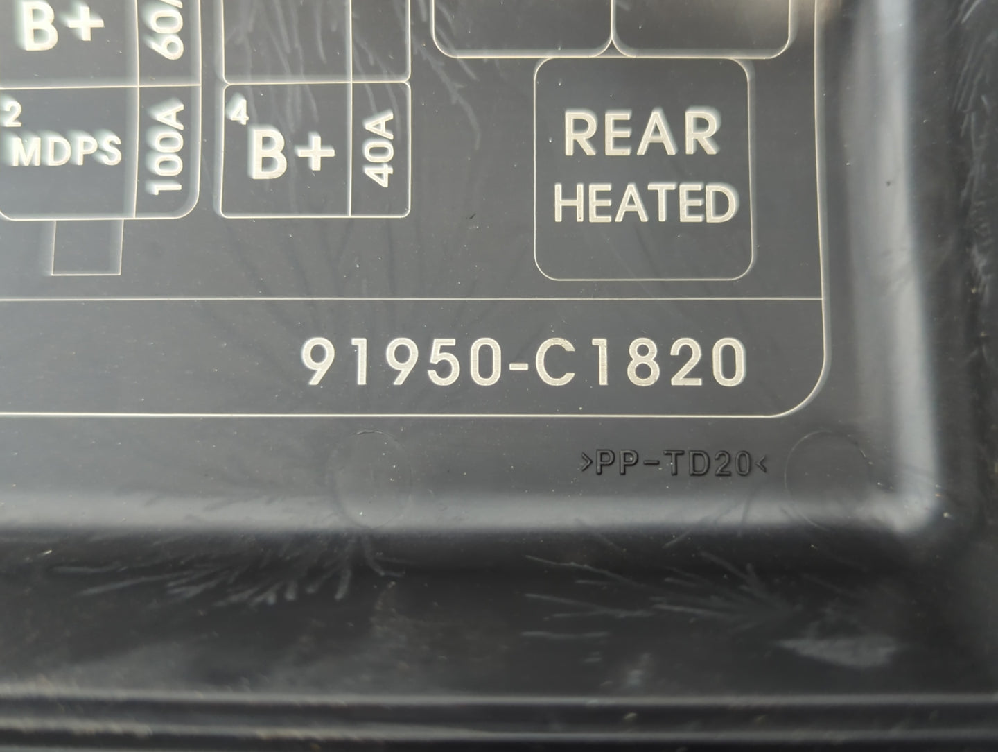 2016-2017 Hyundai Sonata Fusebox Fuse Box Panel Relay Module P/N:91950-C1820 Fits Fits 2016 2017 OEM Used Auto Parts - Oemus